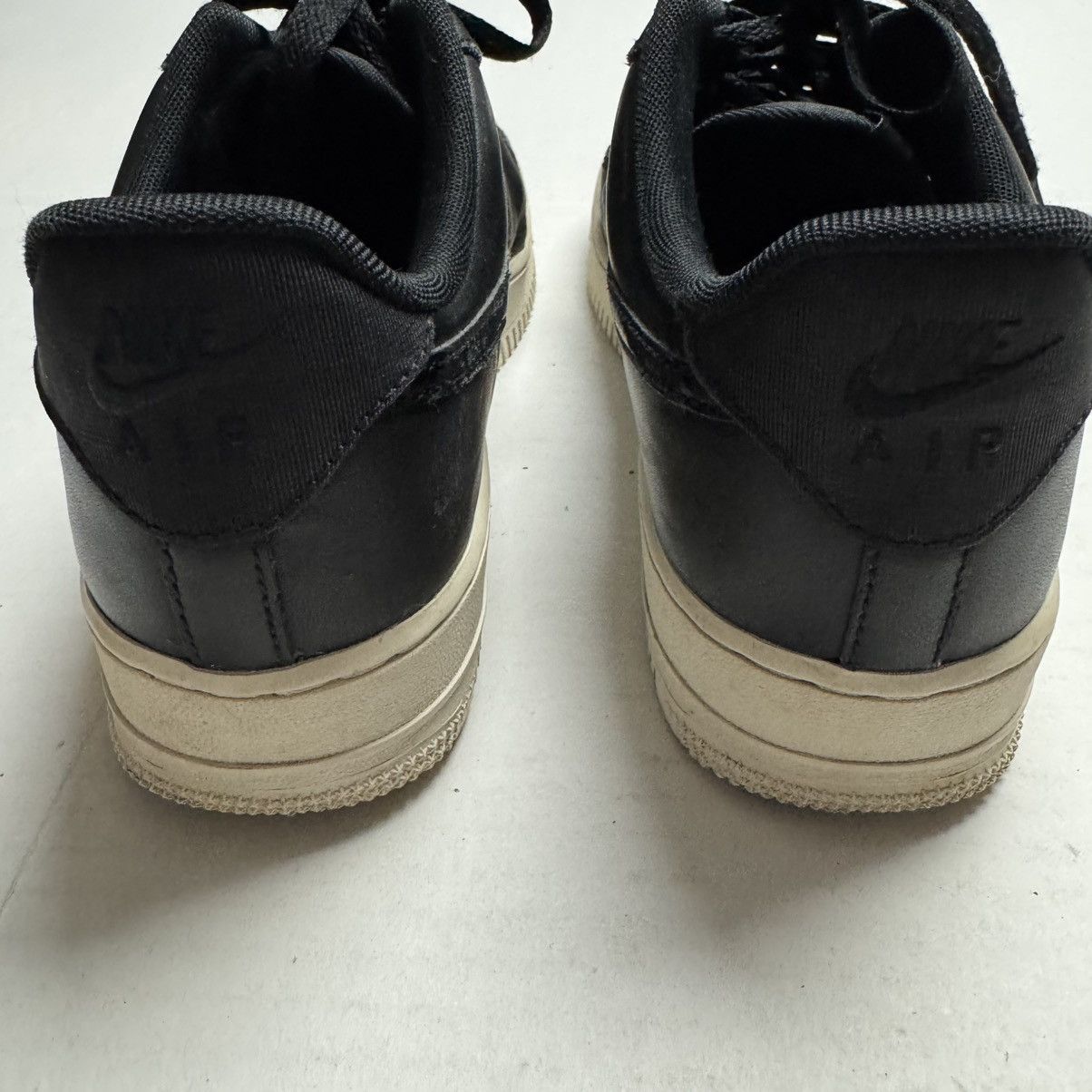 Nike Nike Air Force 1 Low Nylon Black White Size: 8 Size US 8 / EU 41 - 5 Thumbnail