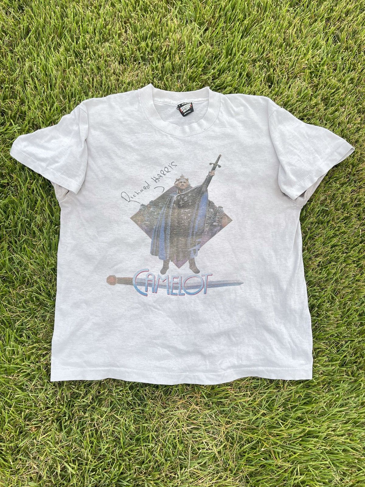 Band Tees × Vintage 1985 Camelot Tour 80’s Vintage Band Movie Shirt Size US L / EU 52-54 / 3 - 2 Thumbnail