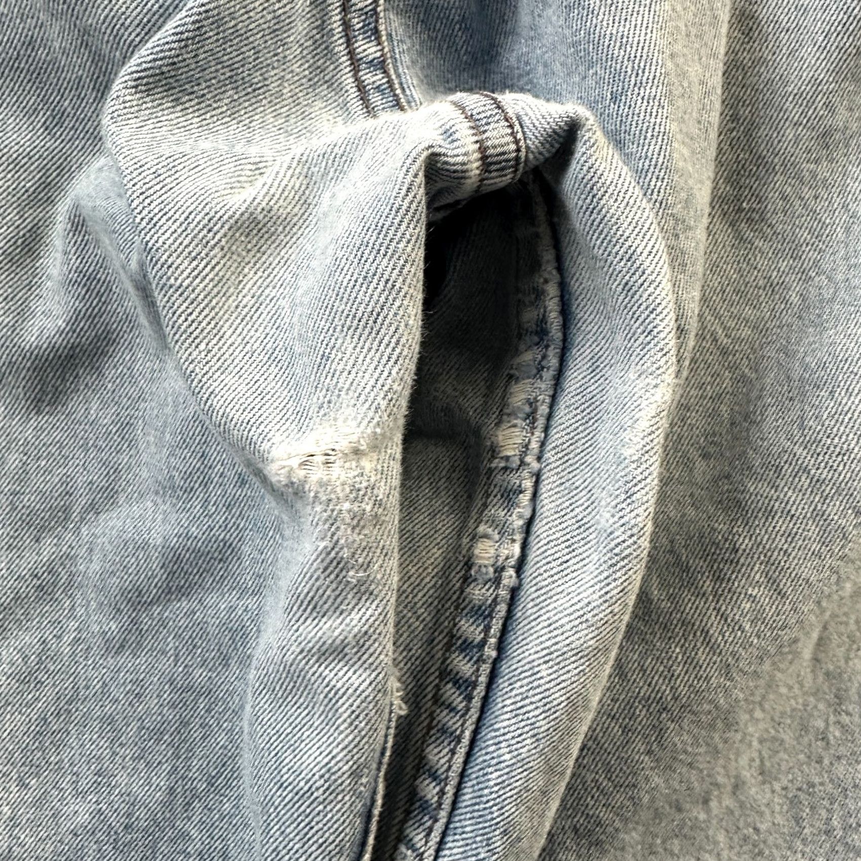 Levi's VINTAGE Levi's Silvertab Jeans Mens 38x30 Black Relaxed Straight 1991 90s Distressed Size US 38 / EU 54 - 6 Thumbnail