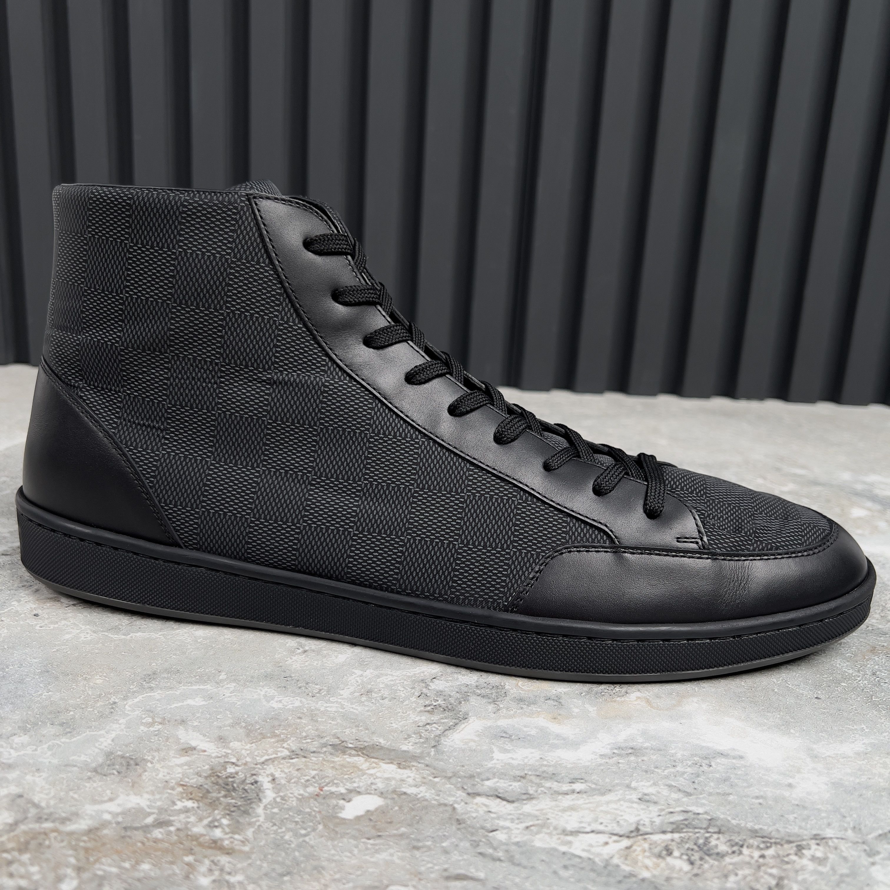 Louis Vuitton Louis Vuitton Offshore Sneakers Damier Black Nylon Size US 12 / EU 45 - 4 Thumbnail