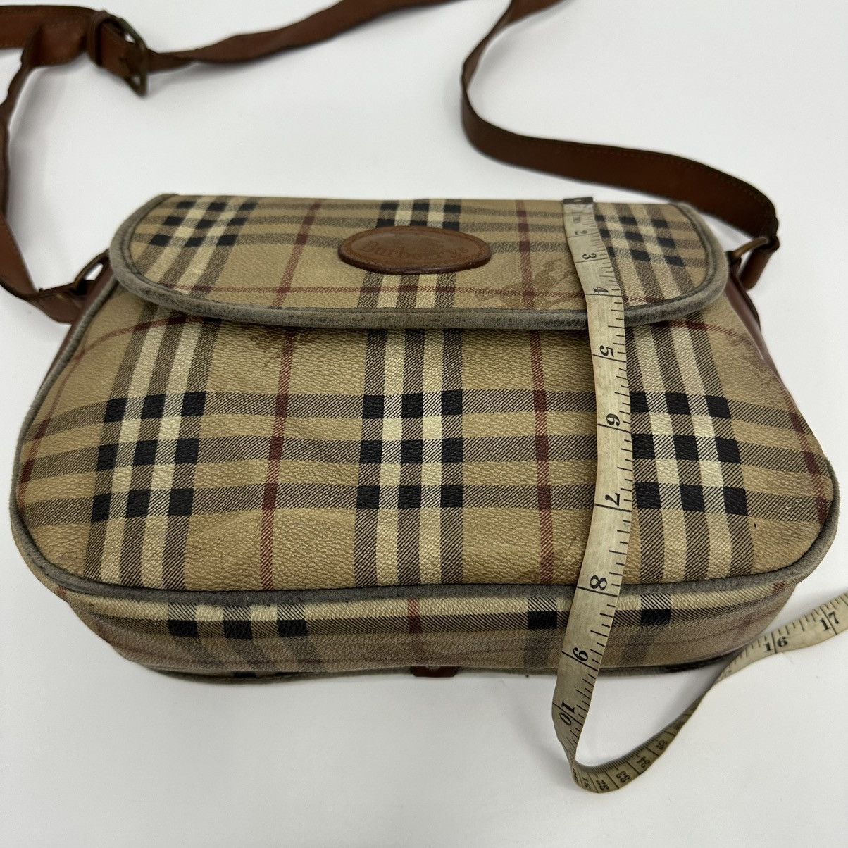 Burberry ‼️YES‼️ VINTAGE BURBERRYS NOVA CHECK SHOULDER CROSSBODY BAG Size ONE SIZE - 14 Thumbnail