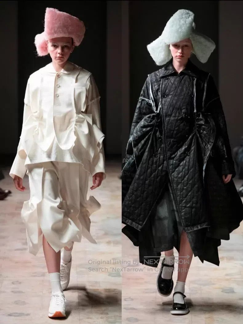 Comme des Garcons Comme Des Garcons Pleated Petal Collar Jacket Size S / US 4 / IT 40 - 1 Thumbnail