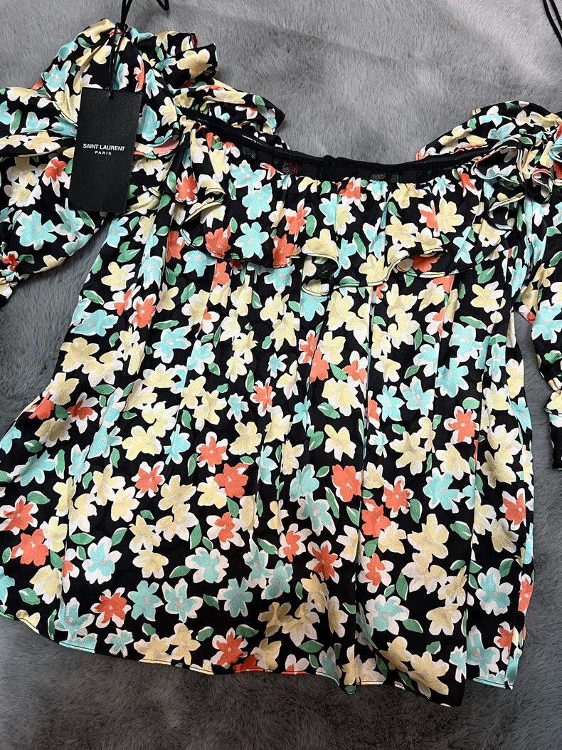 Saint Laurent Paris Saint Laurent Paris Saint Laurent Flower Off-shoulder Shor Size US L / EU 52-54 / 3 - 2 Thumbnail
