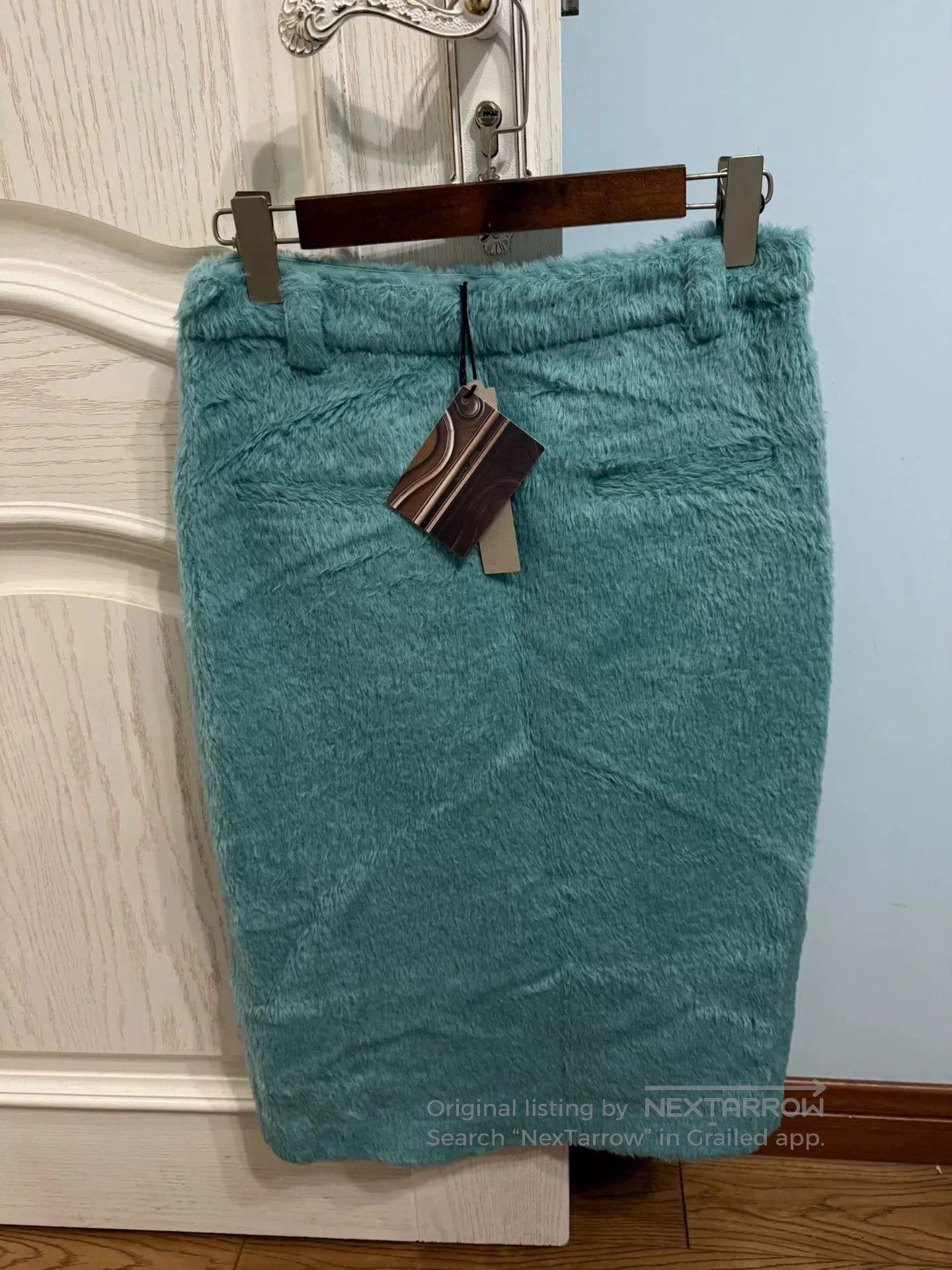 Japanese Brand Leesy Project Wool Midi Skirt. Size 39" - 1 Thumbnail
