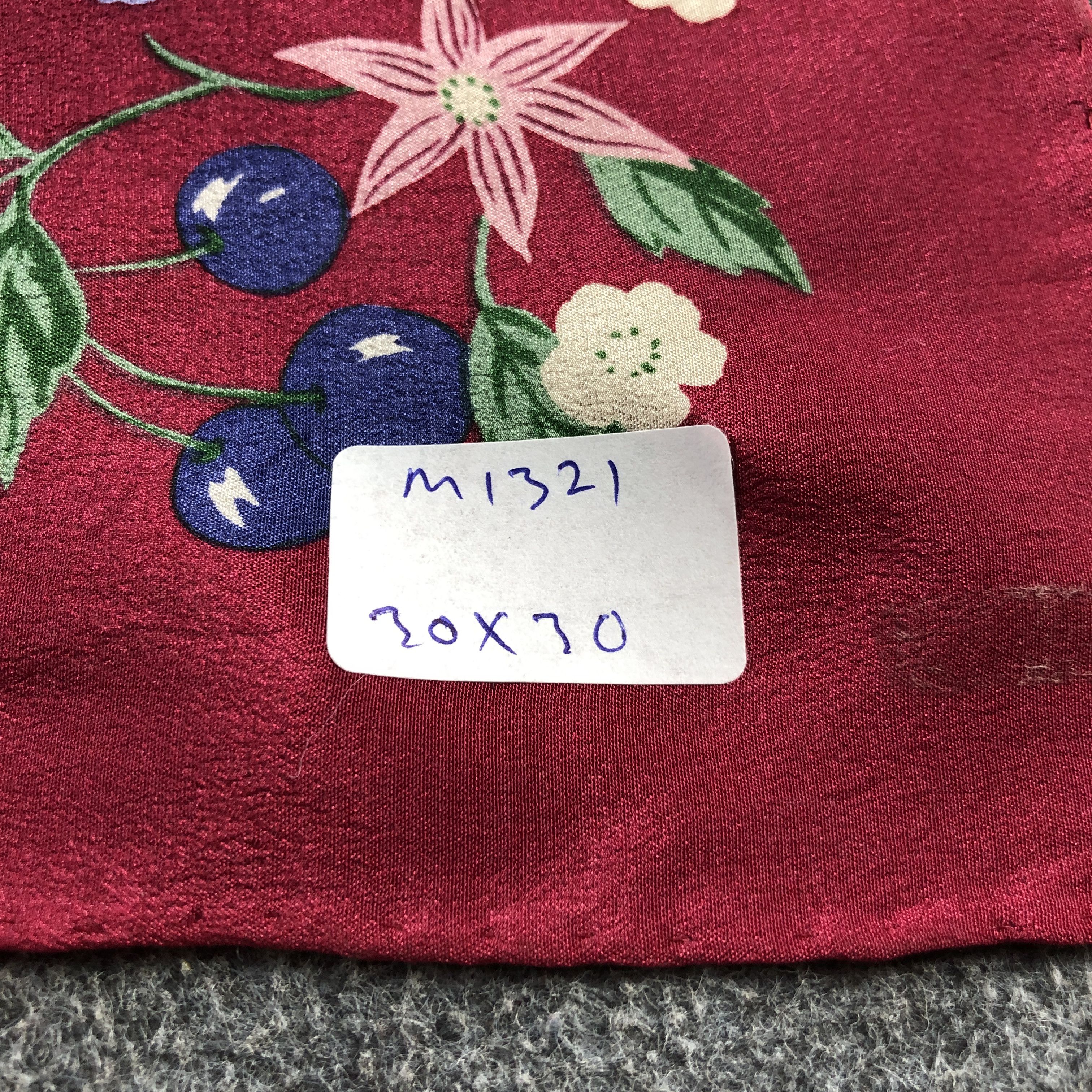 Hanae Mori Vintage Hanae Mori Floral Hand Rolled Silk Scarf M1321 Size ONE SIZE - 10 Thumbnail