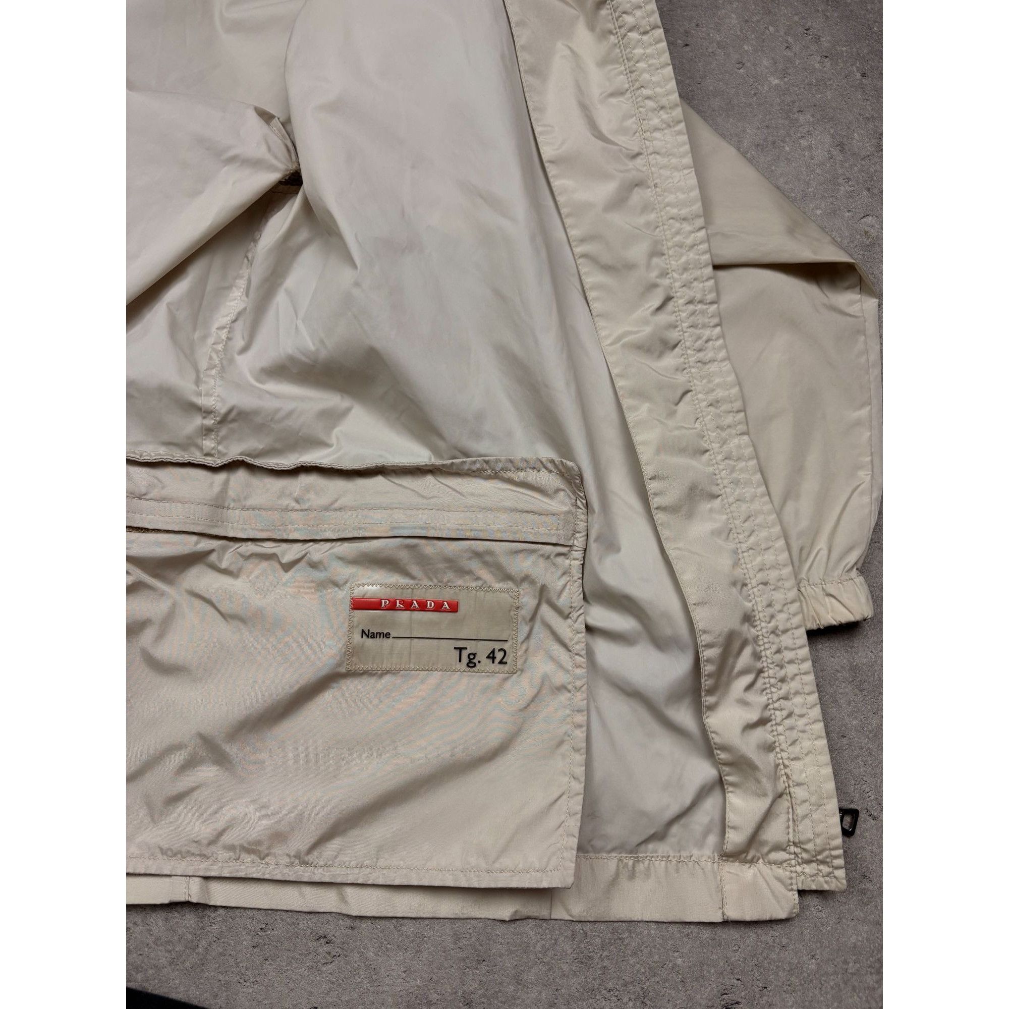 Prada Authentic PRADA Milano Vintage Nylon Women Jacket Beige - Si Size S / US 4 / IT 40 - 15 Thumbnail