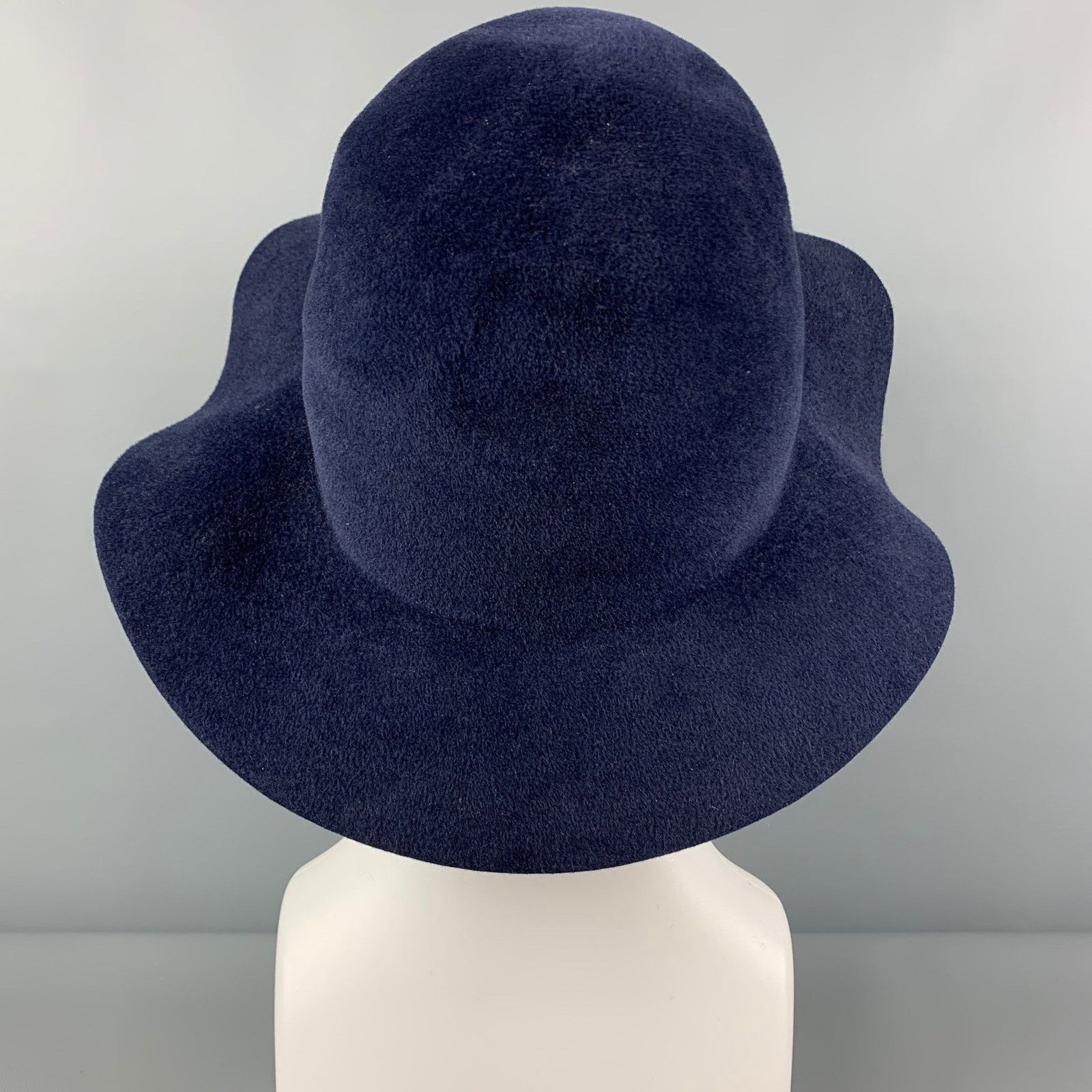 Burberry Prorsum Spring 2015 Size L Navy Blue Rabbit Felt Hats Size ONE SIZE - 4 Thumbnail