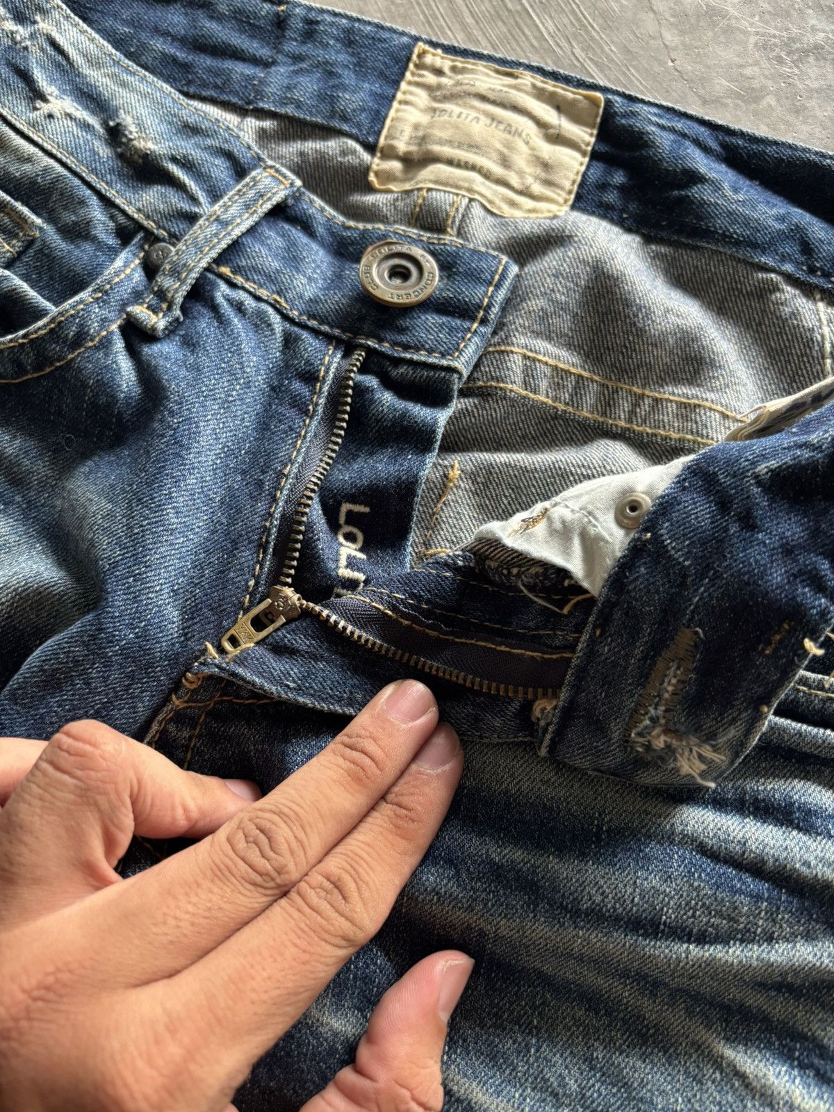 Japanese Brand y2k rusty lolita union jack japanese jeans distressed style Size US 32 / EU 48 - 6 Thumbnail