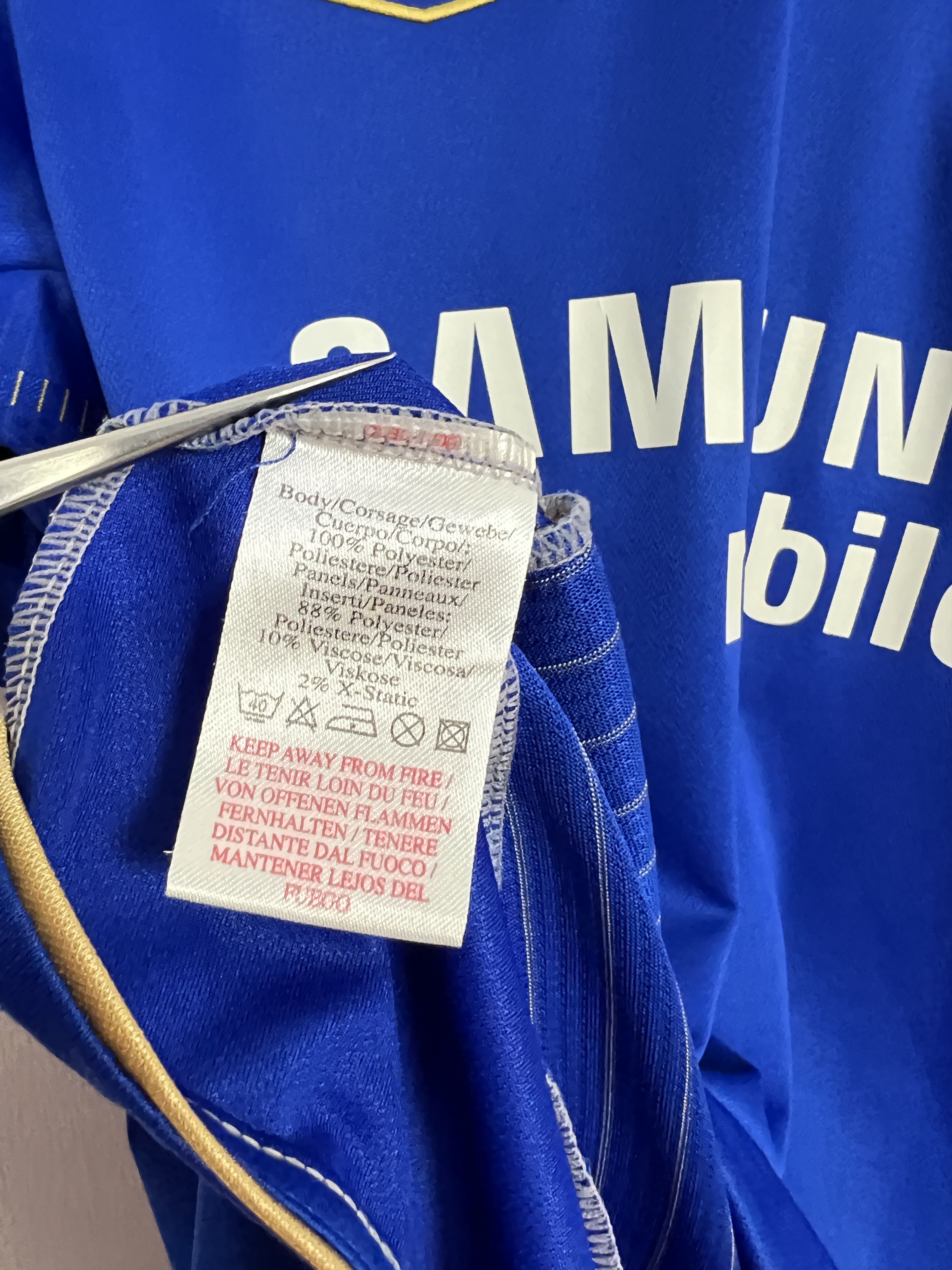 Umbro Chelsea Home football shirt 2005 Soccer Umbro Jersey Trikot Size US L / EU 52-54 / 3 - 7 Thumbnail
