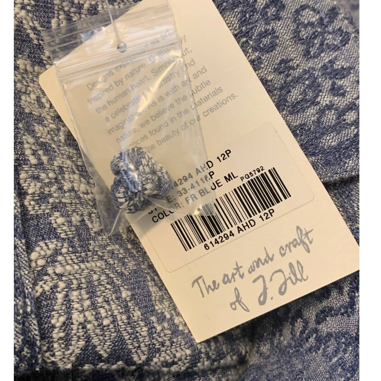 J. Jill J. Jill Blazer Embroidered Brocade Blazer size 12P Size XL / US 12-14 / IT 48-50 - 5 Thumbnail
