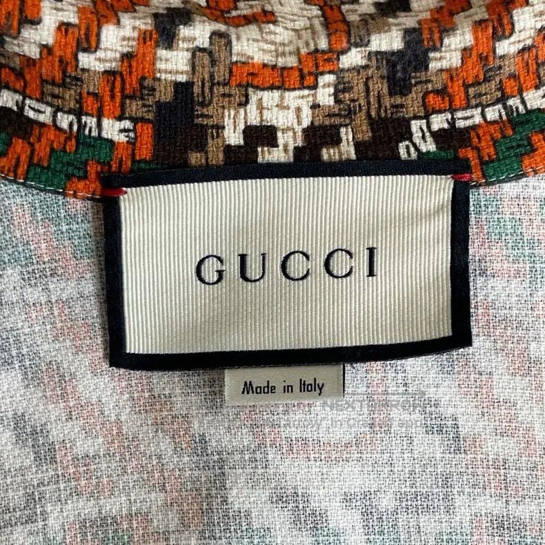 Gucci Gucci Full-print short-sleeved T-shirt Size US S / EU 44-46 / 1 - 5 Thumbnail