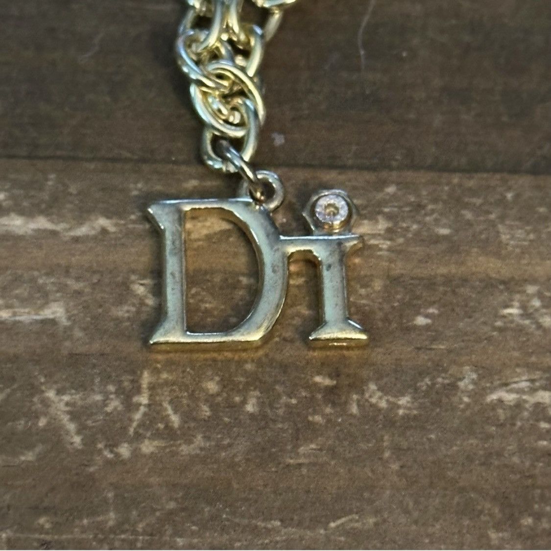 Other Diamond International gold tone charm bracelet Size ONE SIZE - 4 Thumbnail