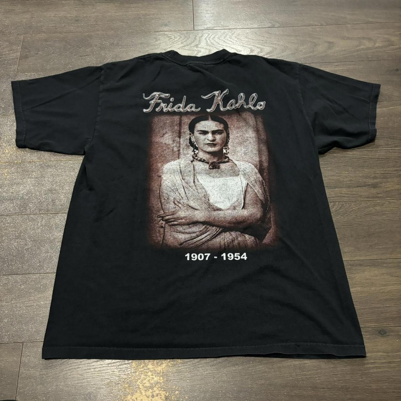 Designer Vintage Frida Kahlo t shirt 00s L Size US L / EU 52-54 / 3 - 6 Thumbnail