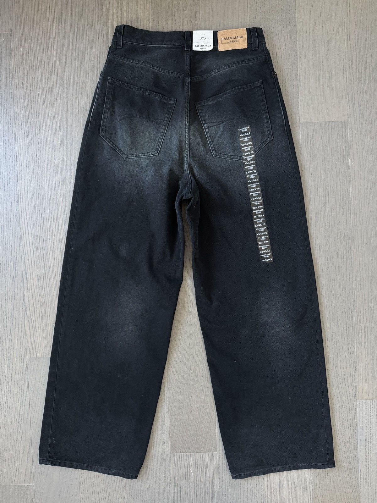 Balenciaga Balenciaga Sticker Baggy Pants Size US 30 / EU 46 - 1 Thumbnail