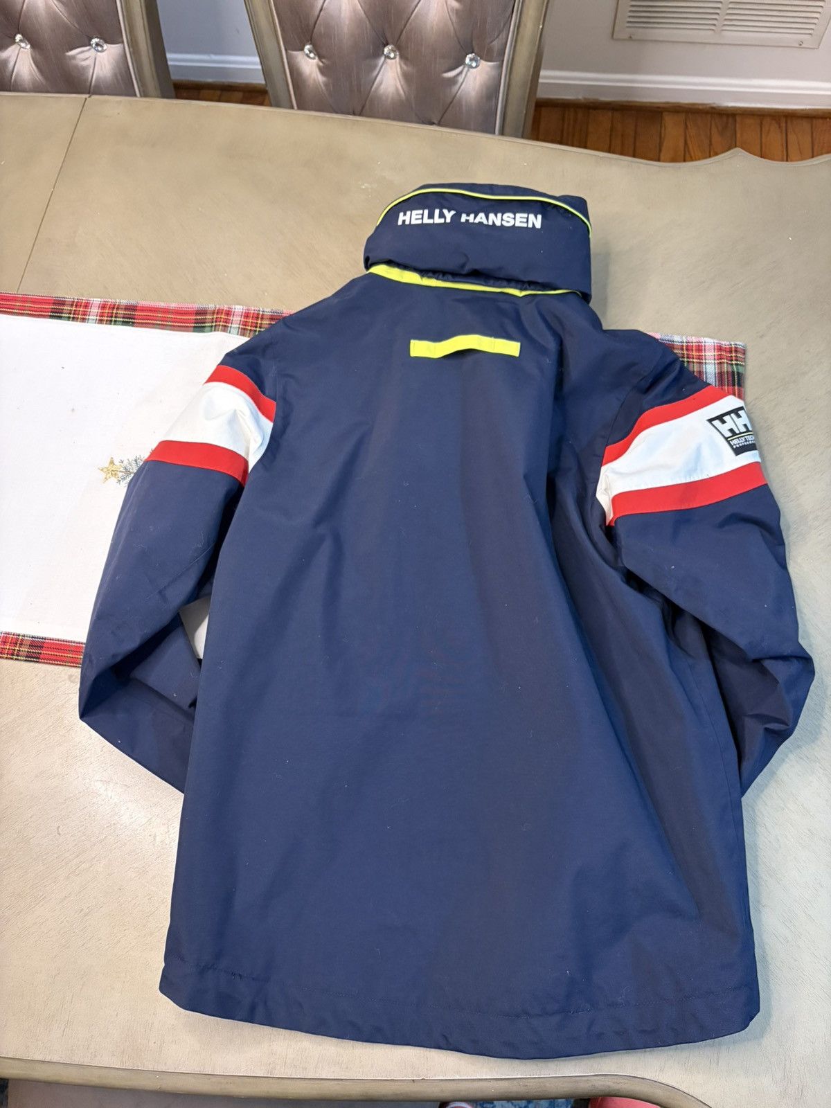 Helly Hansen Navy Blue and Red Helly Hansen Waterproof Jacket Size US S / EU 44-46 / 1 - 4 Thumbnail