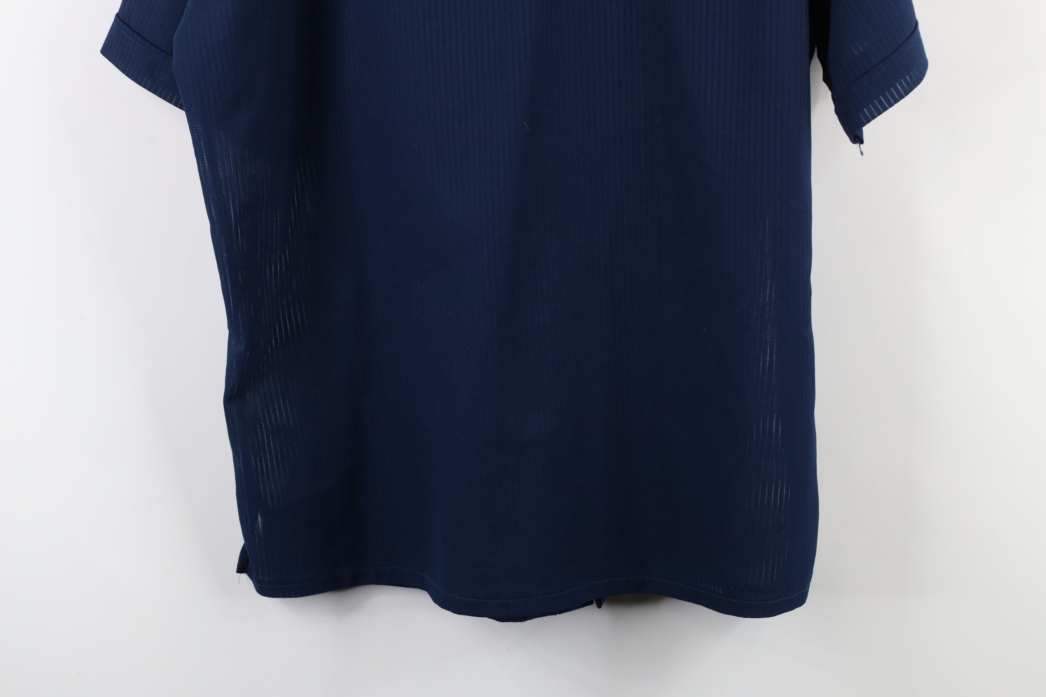 Vintage Vintage 70s Streetwear Short Sleeve Collared Button Shirt Size US L / EU 52-54 / 3 - 13 Thumbnail