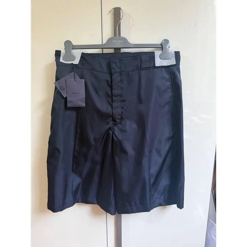 Prada Prada man blu bermuda with logo Size US 32 / EU 48 - 3 Thumbnail