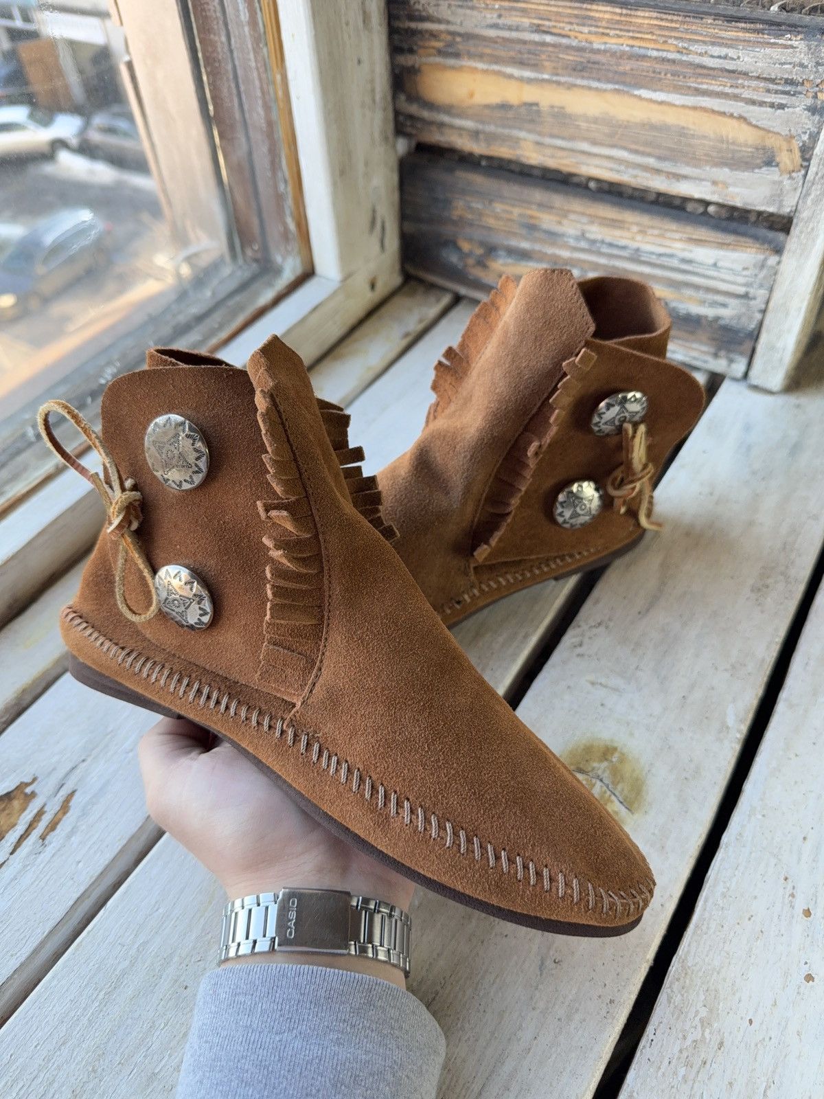 Vintage Vintage 00s Western USA Made Suede Fringe Moccasin Boots Size US 7 / IT 37 - 12 Thumbnail