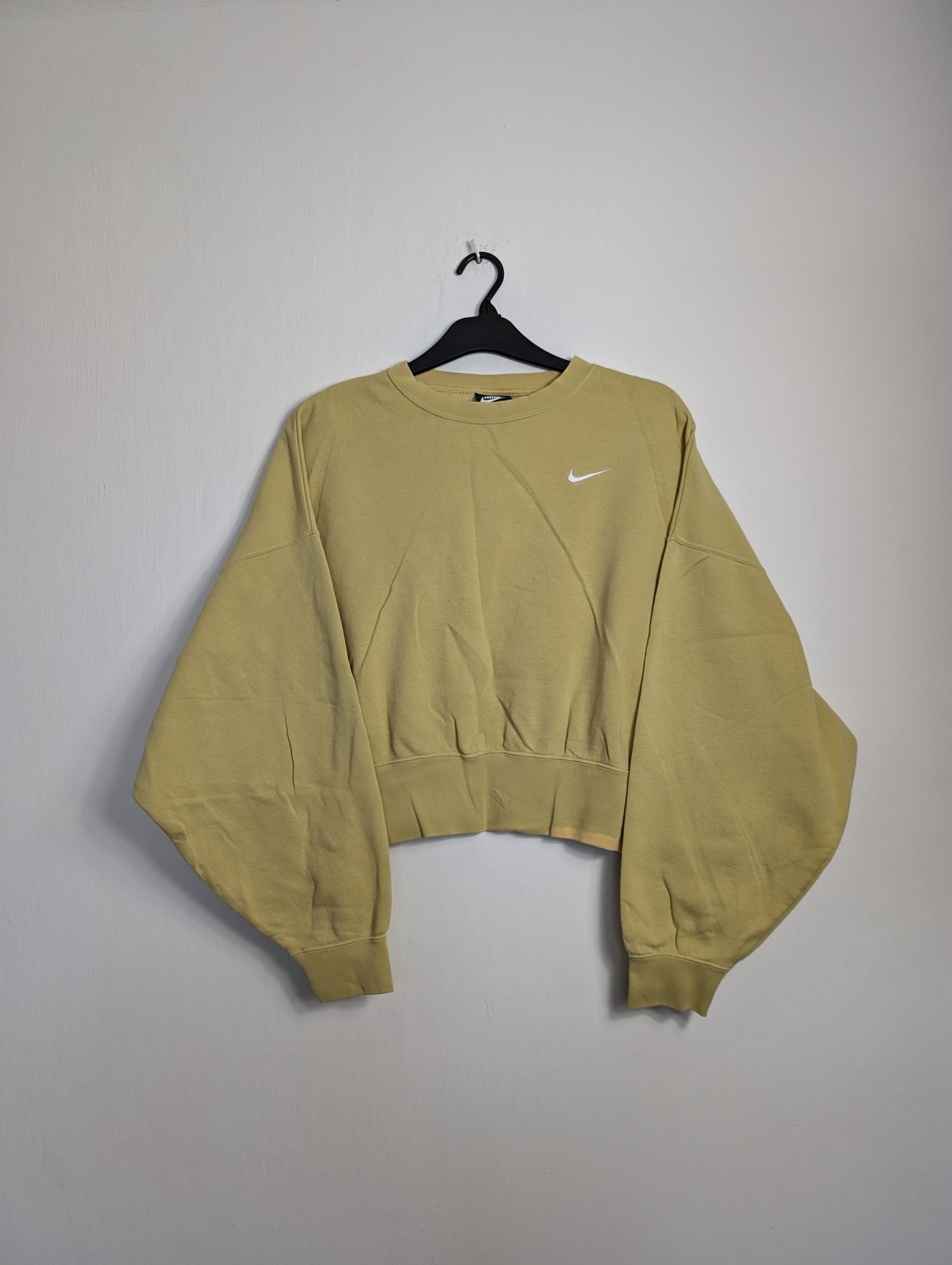 Nike Nike Sportswear Cropped Sweatshirt Performance Gym Fitness Size S / US 4 / IT 40 - 1 Thumbnail