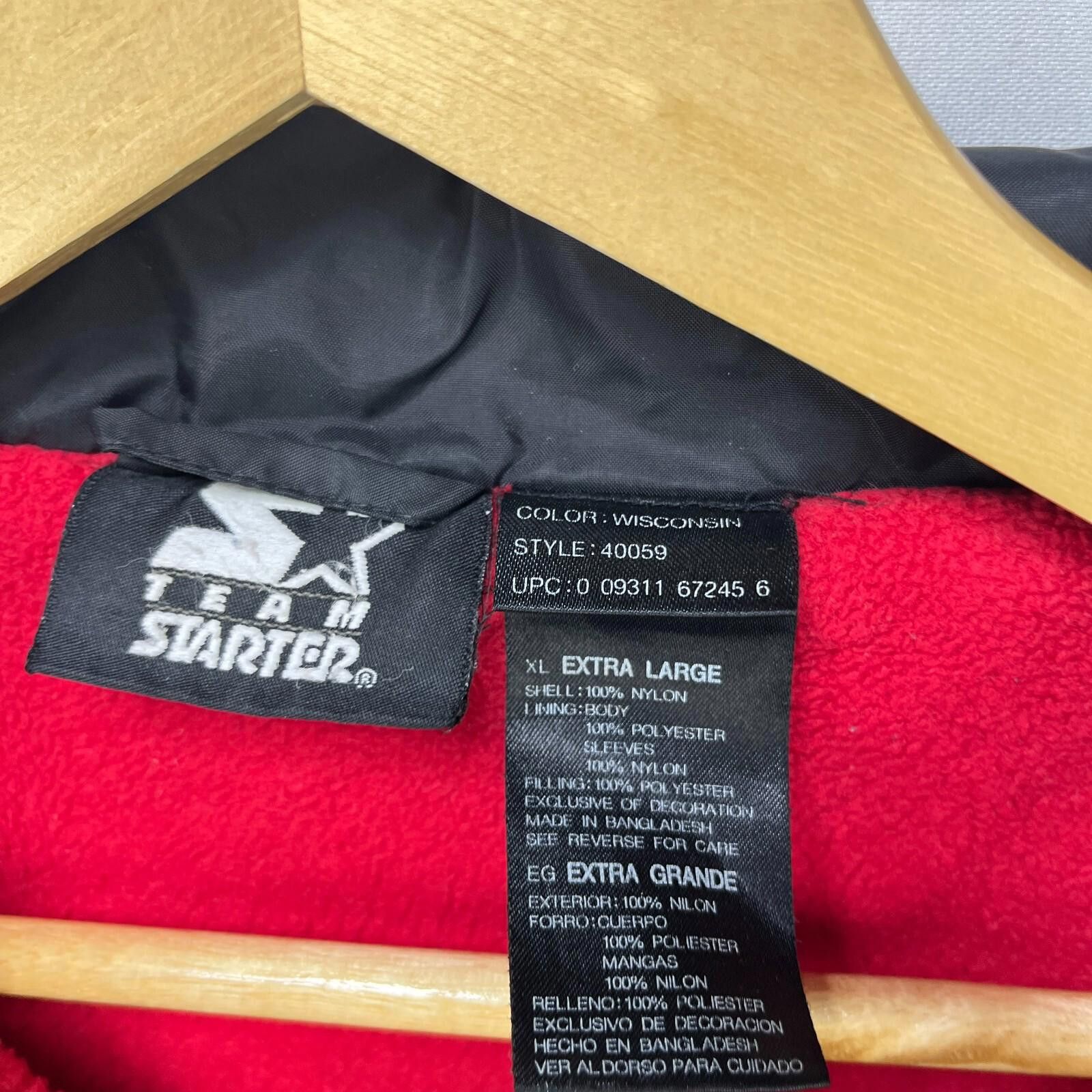 Starter Vintage 90s Starter Wisconsin Badgers Fleece Lined Jacket XL Size US XL / EU 56 / 4 - 7 Thumbnail