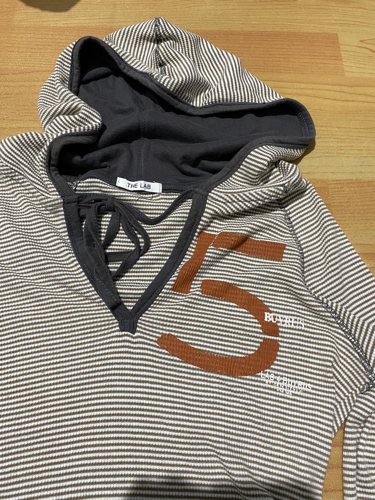 If Six Was Nine × Japanese Brand × Le Grande Bleu (L.G.B.) Vintage The Lab Buyrus 2 patch spider striped hoodie Size US M / EU 48-50 / 2 - 6 Thumbnail