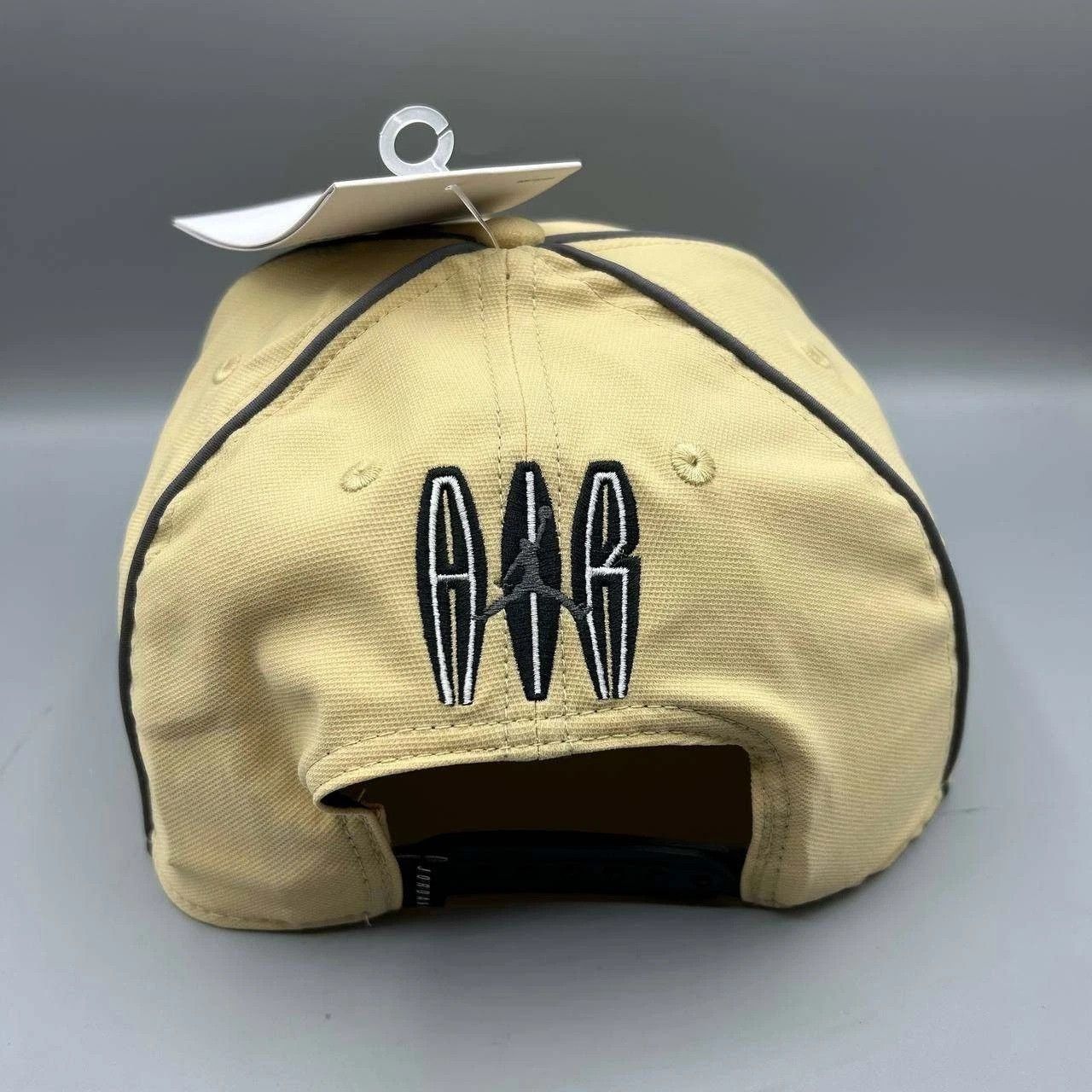 Jordan Brand Air Jordan Hat Men Yellow Embroidered Nike Pro Snap Back Cap Size ONE SIZE - 5 Thumbnail