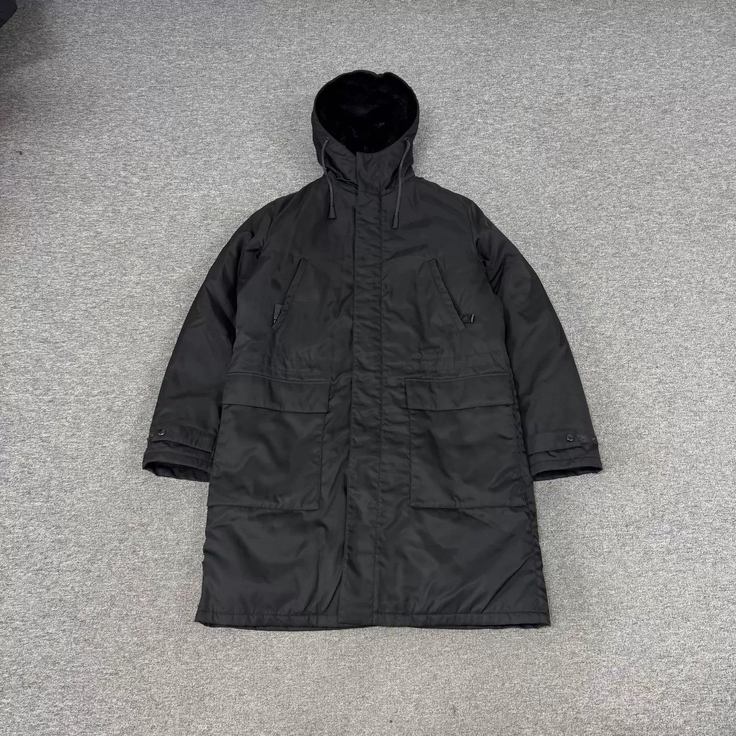 Prada Black Long Hooded Heavy Winter Coat Size US M / EU 48-50 / 2 - 1 Thumbnail