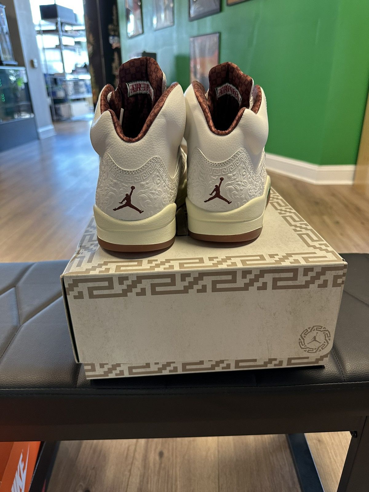 Nike Air Jordan 5 El Grito Size US 10.5 / EU 43-44 - 2 Thumbnail