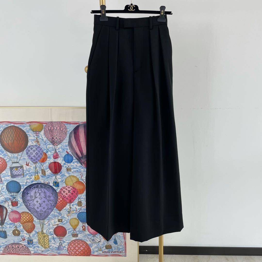 Bottega Veneta Bottega Veneta Wool Pleated Wide Leg Pants Size 38 Size 26" / US 2 / IT 38 - 1 Thumbnail