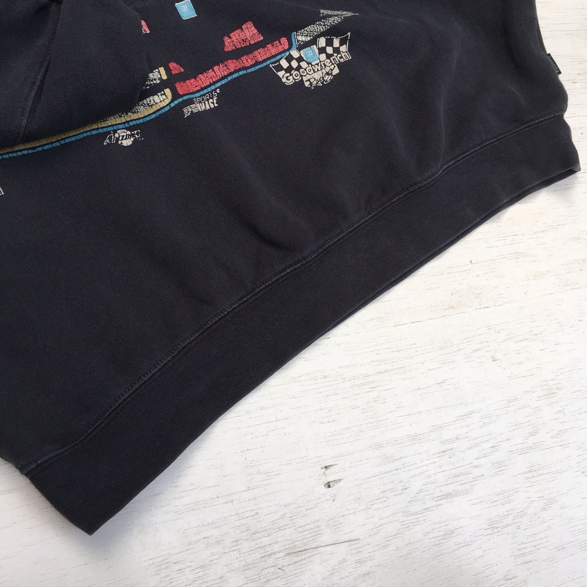 NASCAR Sun Faded Vintage Intimidator Tour 1993 Sweatshirt Size US L / EU 52-54 / 3 - 13 Thumbnail
