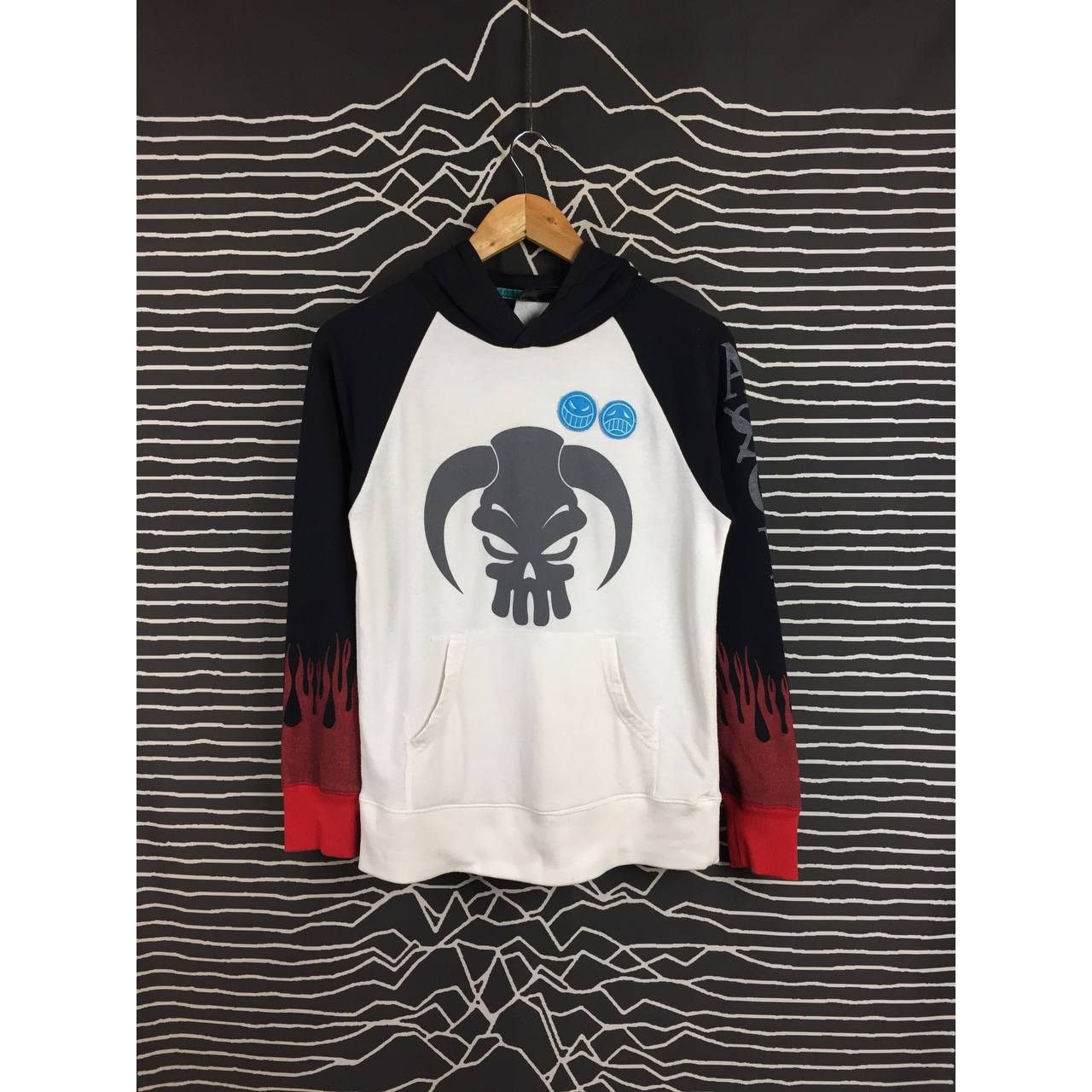 Anime × Japanese Brand × Vintage One Piece X Neutral Infinity Portgas D. Ace Hoodie Size US S / EU 44-46 / 1 - 2 Thumbnail