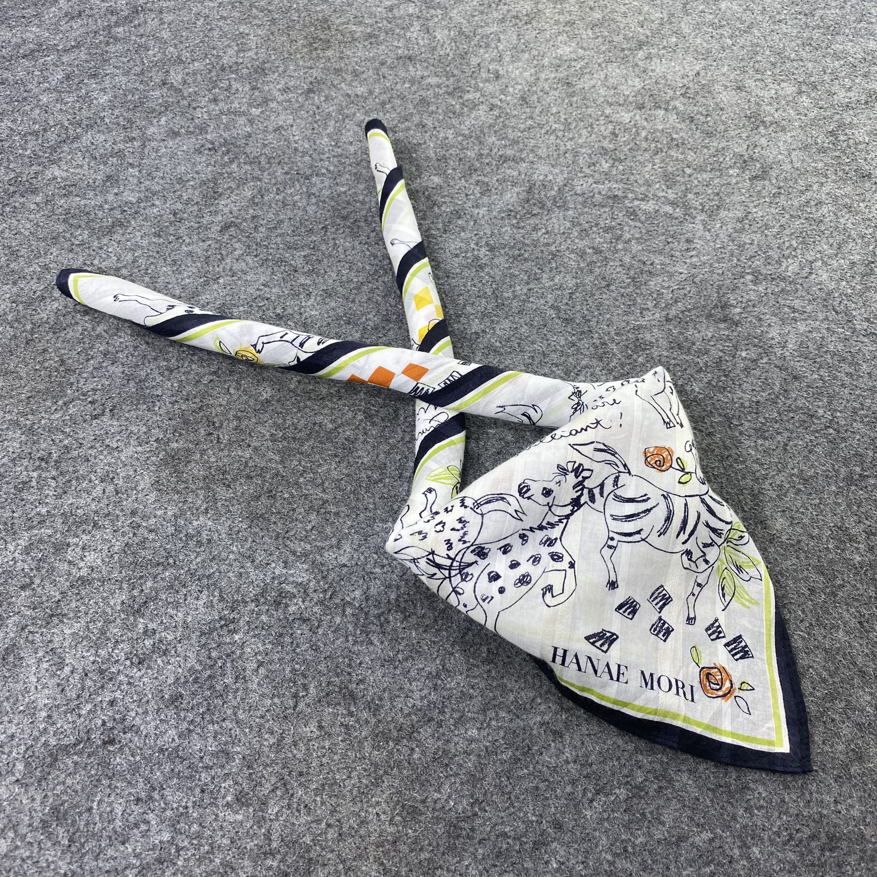 Hanae Mori Hanae Mori Handkerchief Neckerchief Bandana-B1565 Size ONE SIZE - 1 Thumbnail