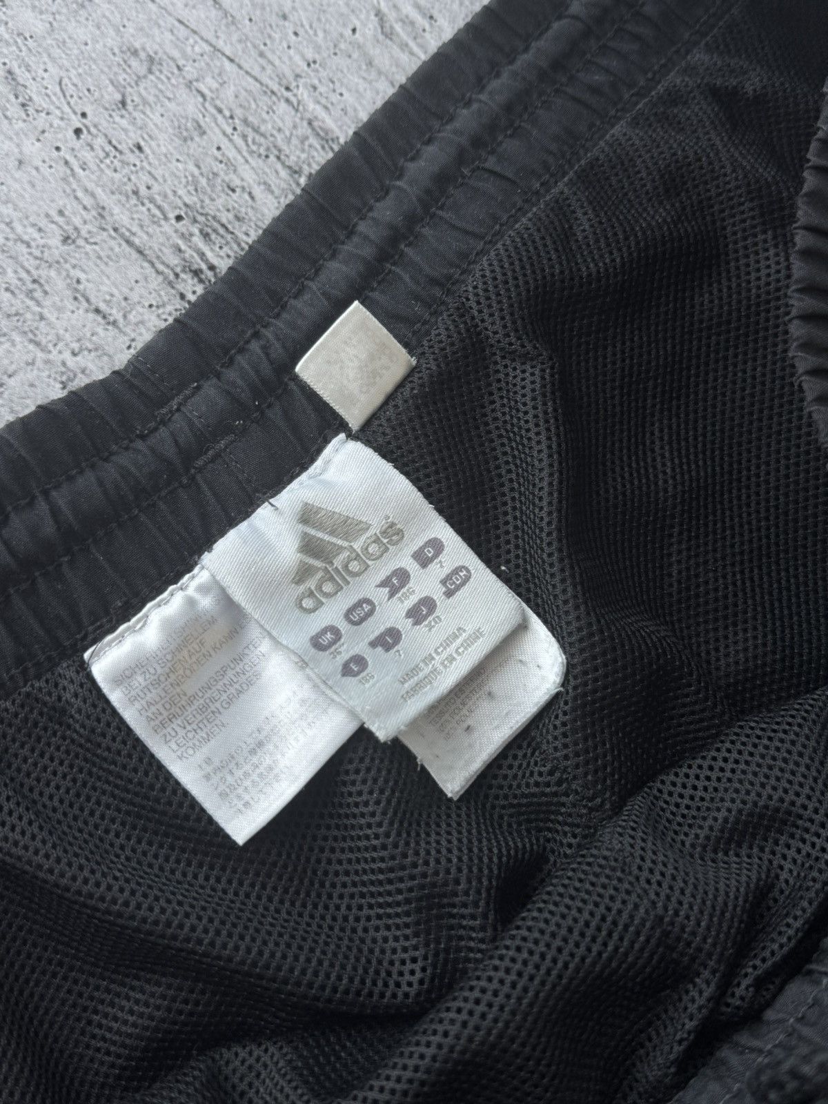 Adidas Adidas Chelsea Vintage Soccer Pants samsung Joggers 2010 Size US 36 / EU 52 - 8 Thumbnail