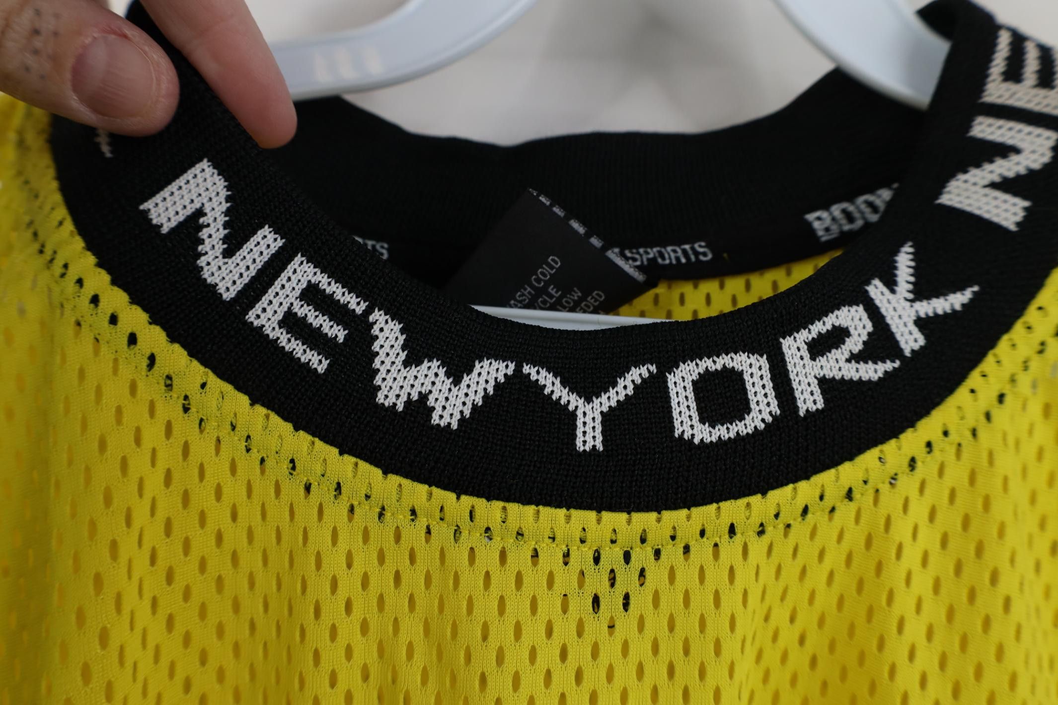 Vintage Deadstock Vintage 90s Y2K Streetwear Mesh New York T-Shirt Size US M / EU 48-50 / 2 - 9 Thumbnail