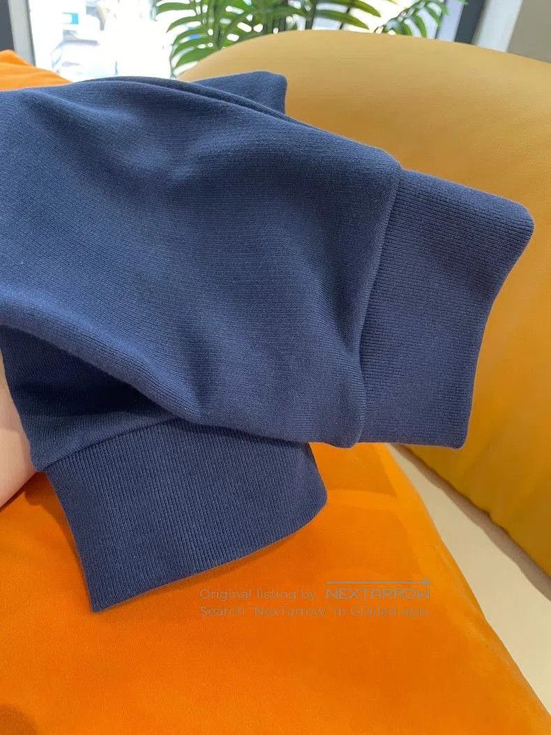 Louis Vuitton LV 2024 Navy Embroidered Hoodie. Size US L / EU 52-54 / 3 - 5 Thumbnail