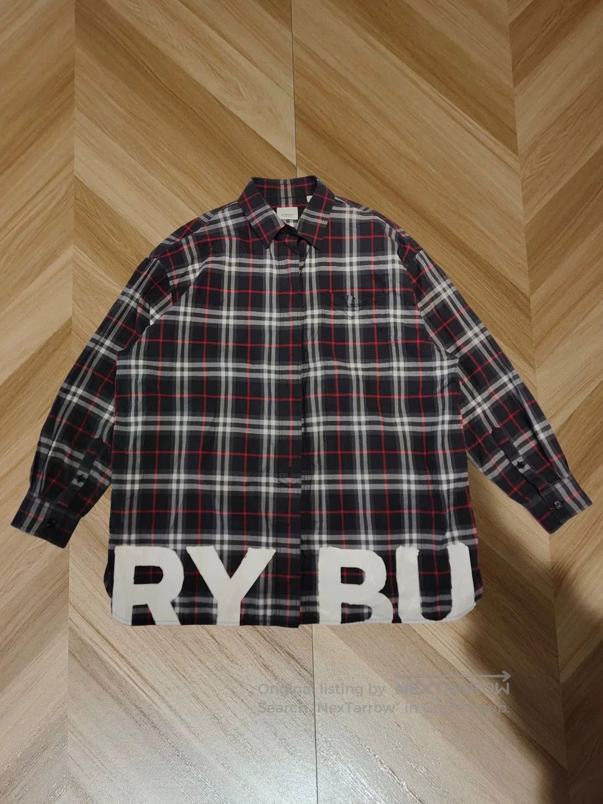 Burberry burberry men’s plaid button-up shirt uk10. Size US M / EU 48-50 / 2 - 1 Thumbnail