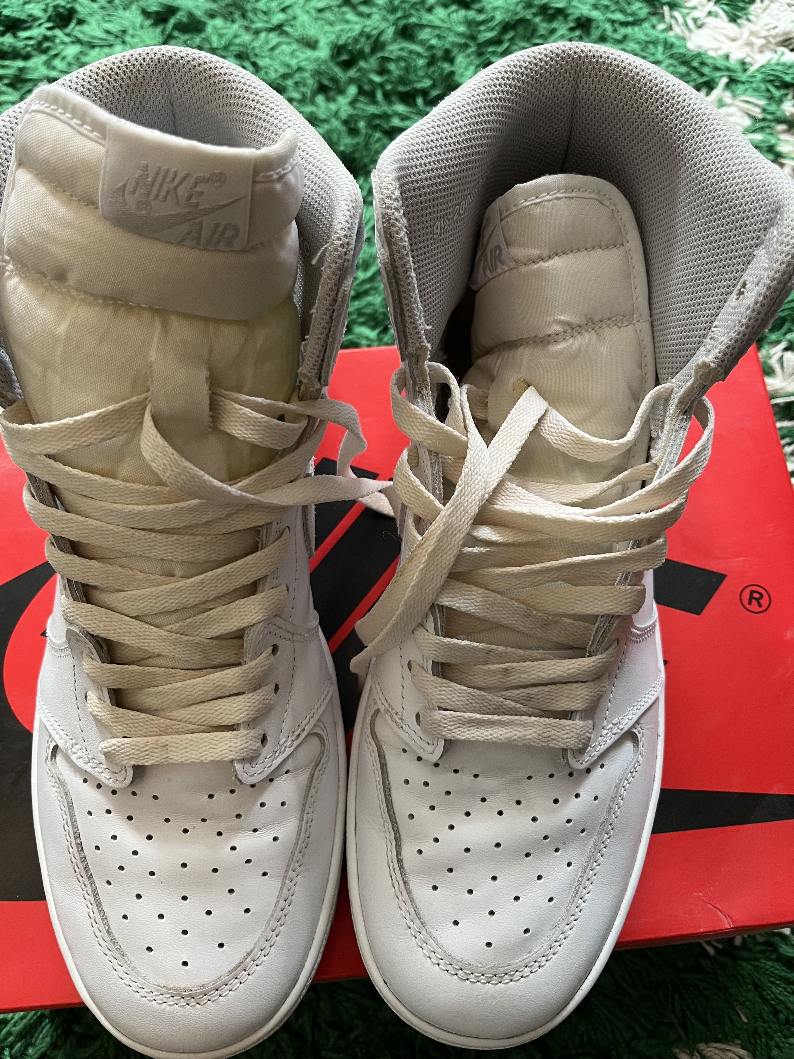 Jordan Brand Nike air jordan 1 high neutral grey Size US 10 / EU 43 - 4 Thumbnail