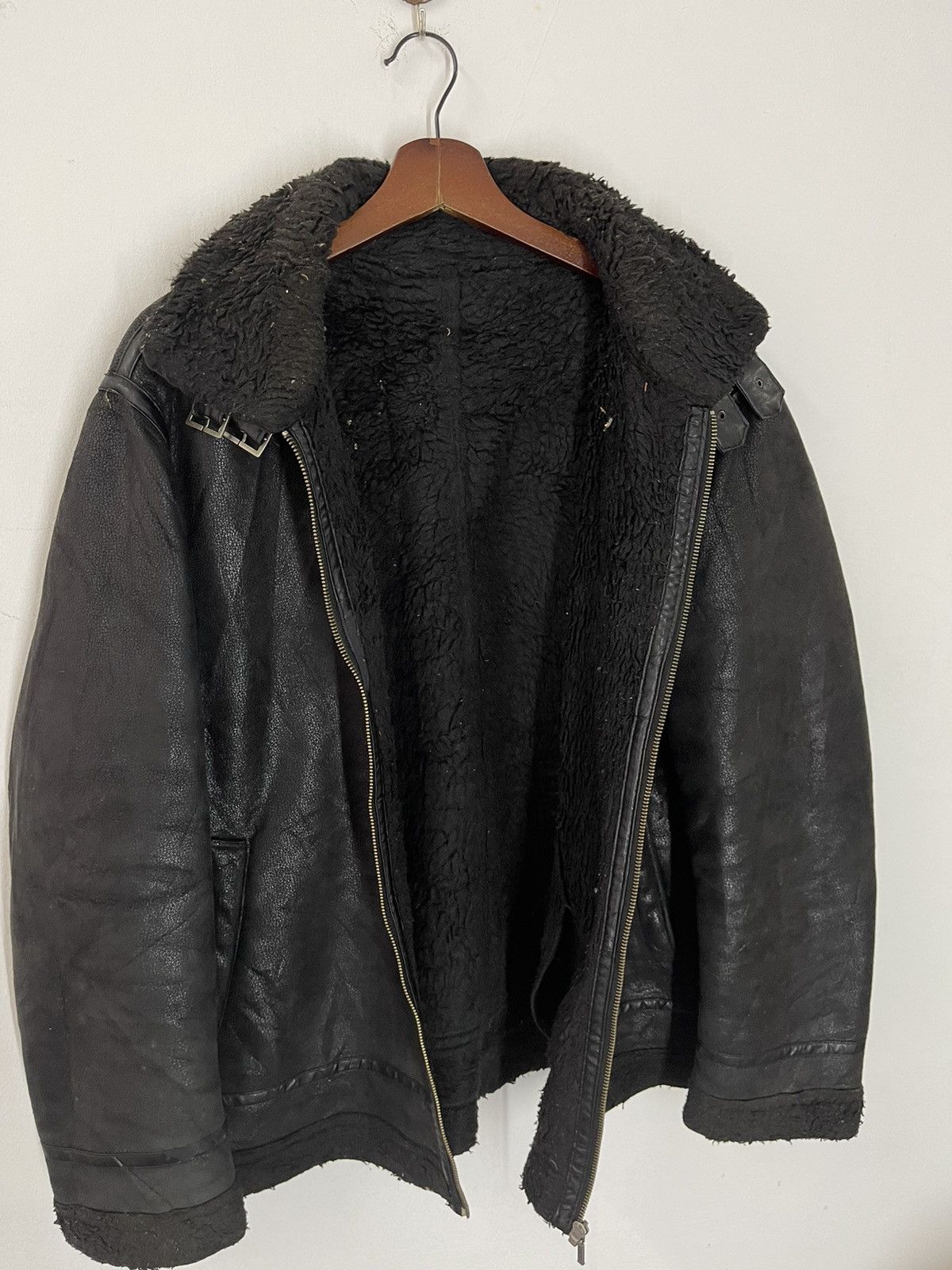 Japanese Brand VINTAGE B3 SHEARLING JACKET BLACK LEATHER Size US L / EU 52-54 / 3 - 4 Thumbnail