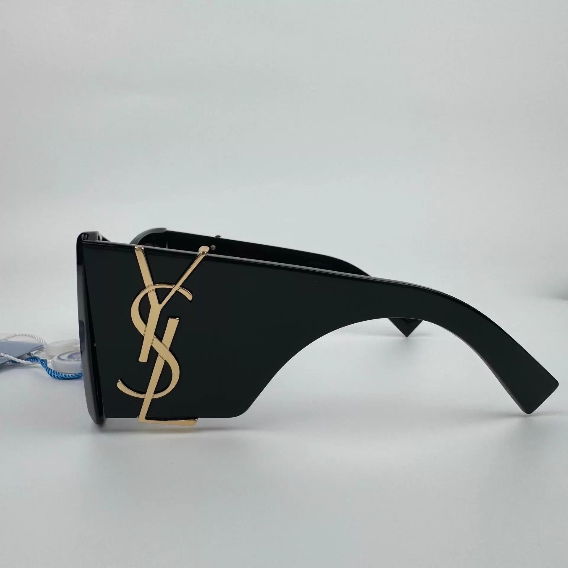 Yves Saint Laurent YSL side large logo black resin sunglasses Size ONE SIZE - 1 Thumbnail