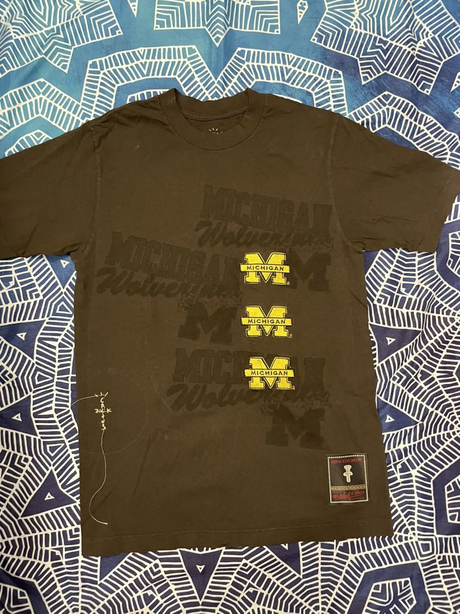 Mitchell & Ness × Travis Scott Travis Scott Mitchell & Ness Michigan Size US S / EU 44-46 / 1 - 2 Thumbnail