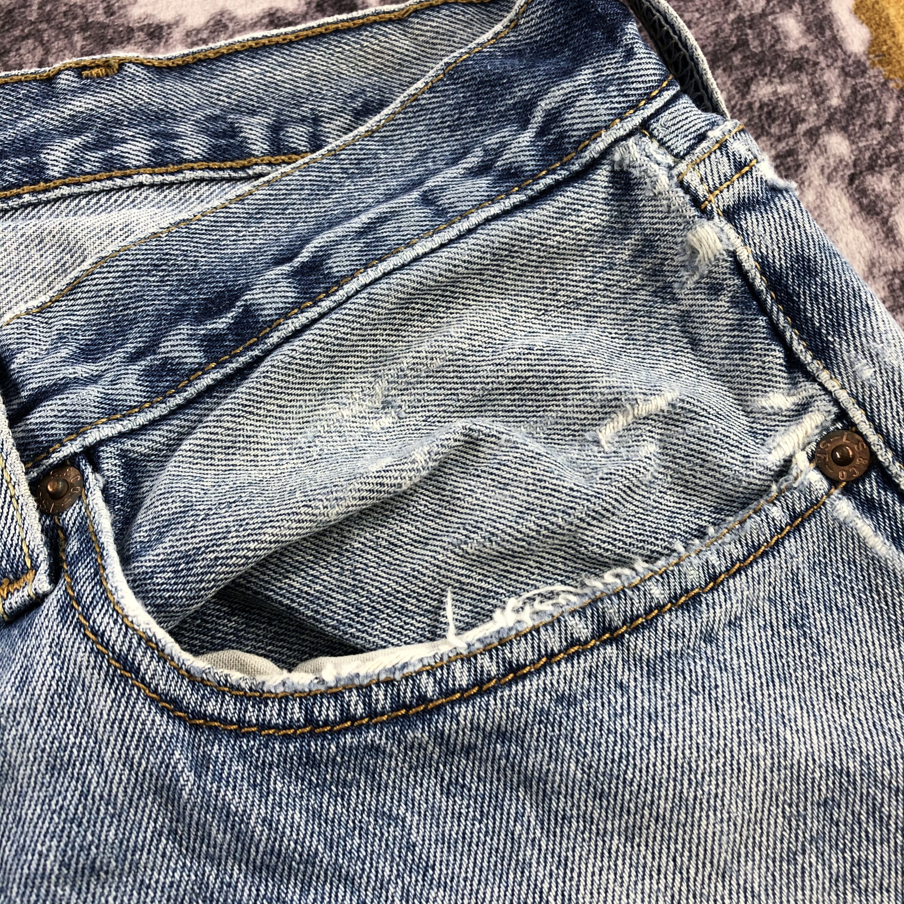 Levi's × Vintage Vintage Blue Wash Levis 501 Jeans-JM2960 Size US 39 - 13 Thumbnail