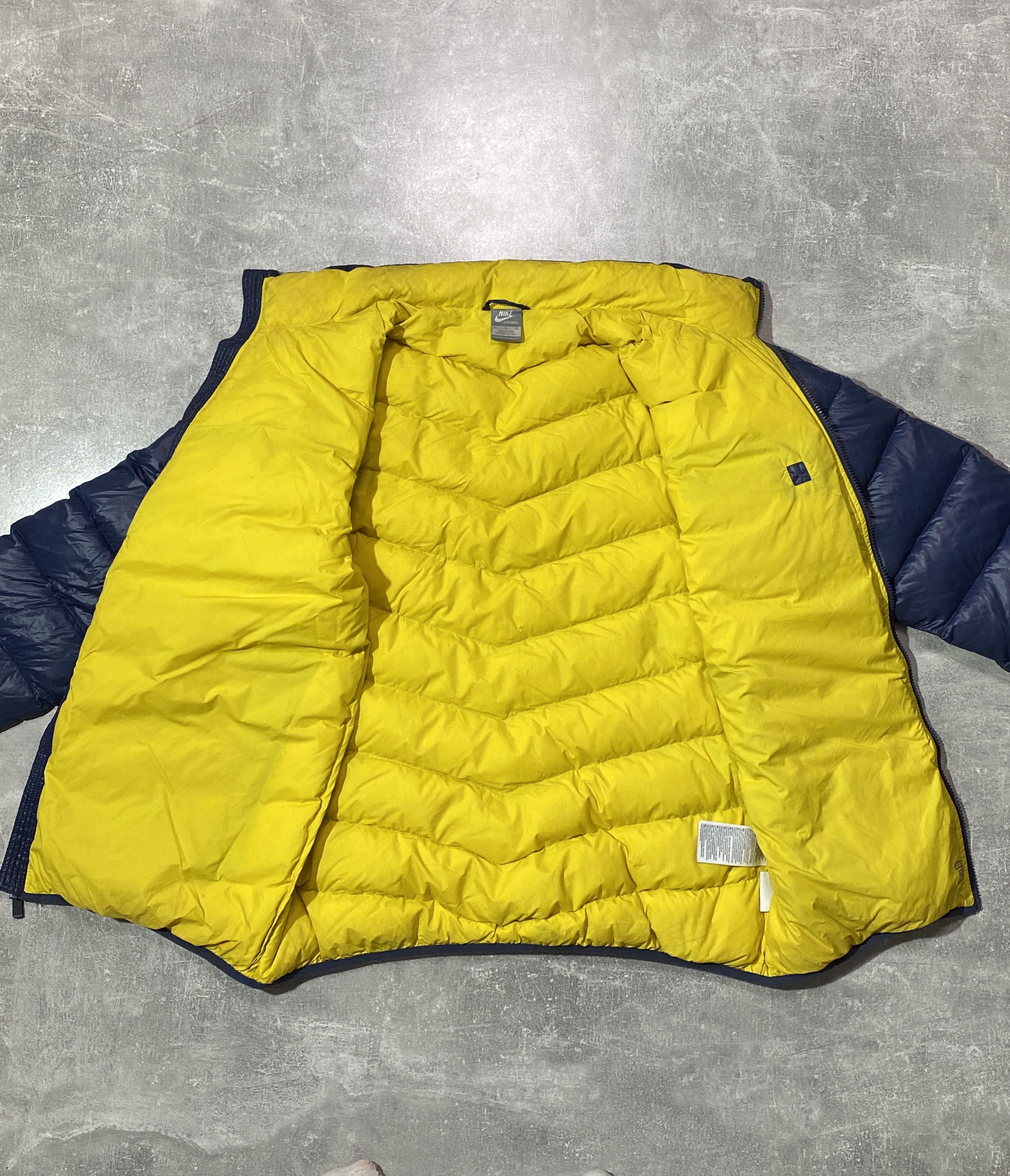Nike Vintage Y2K Nike 700 Down Jacket Size US XL / EU 56 / 4 - 10 Thumbnail