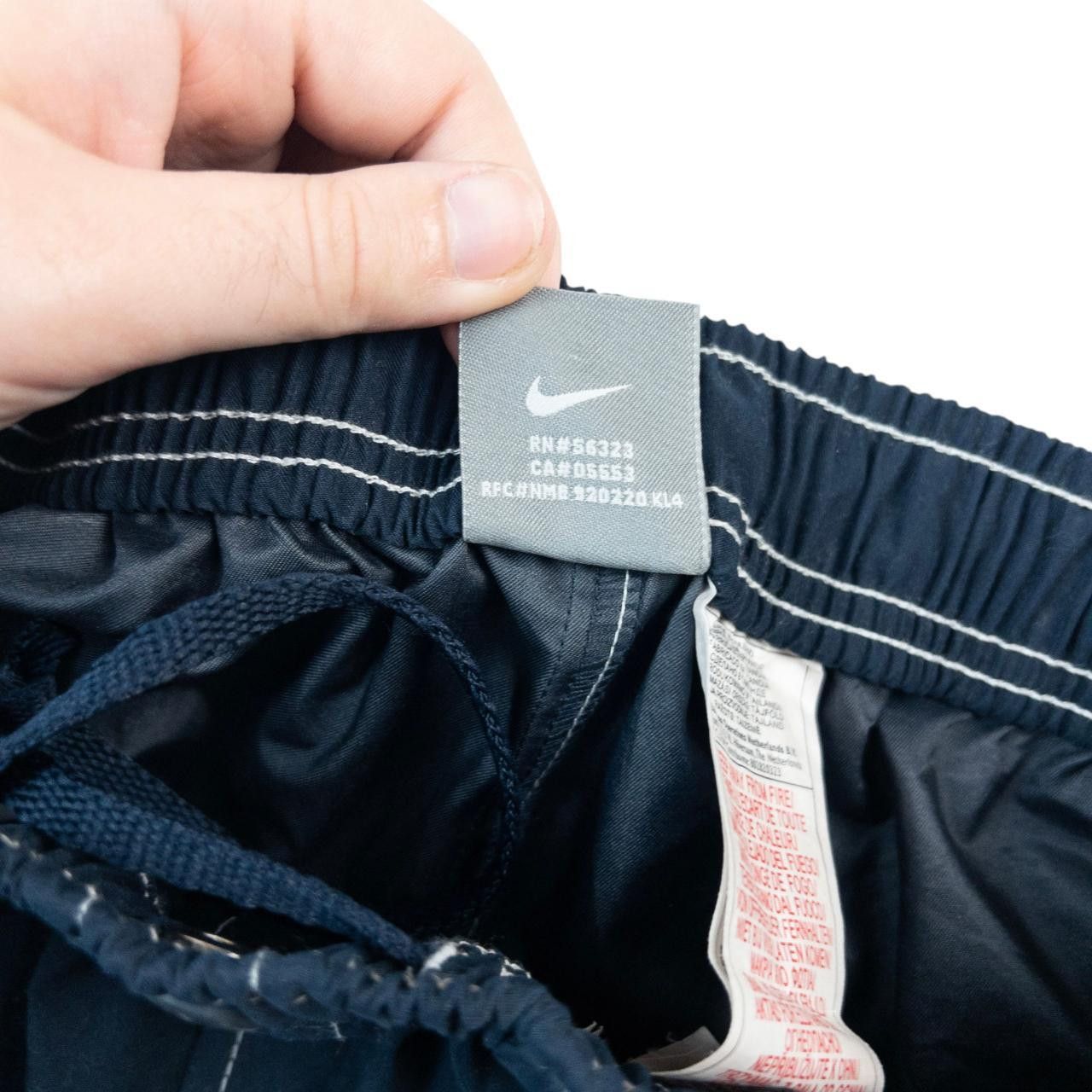 Nike Vintage Nike Grid Shorts Size M Size US 30 / EU 46 - 7 Thumbnail
