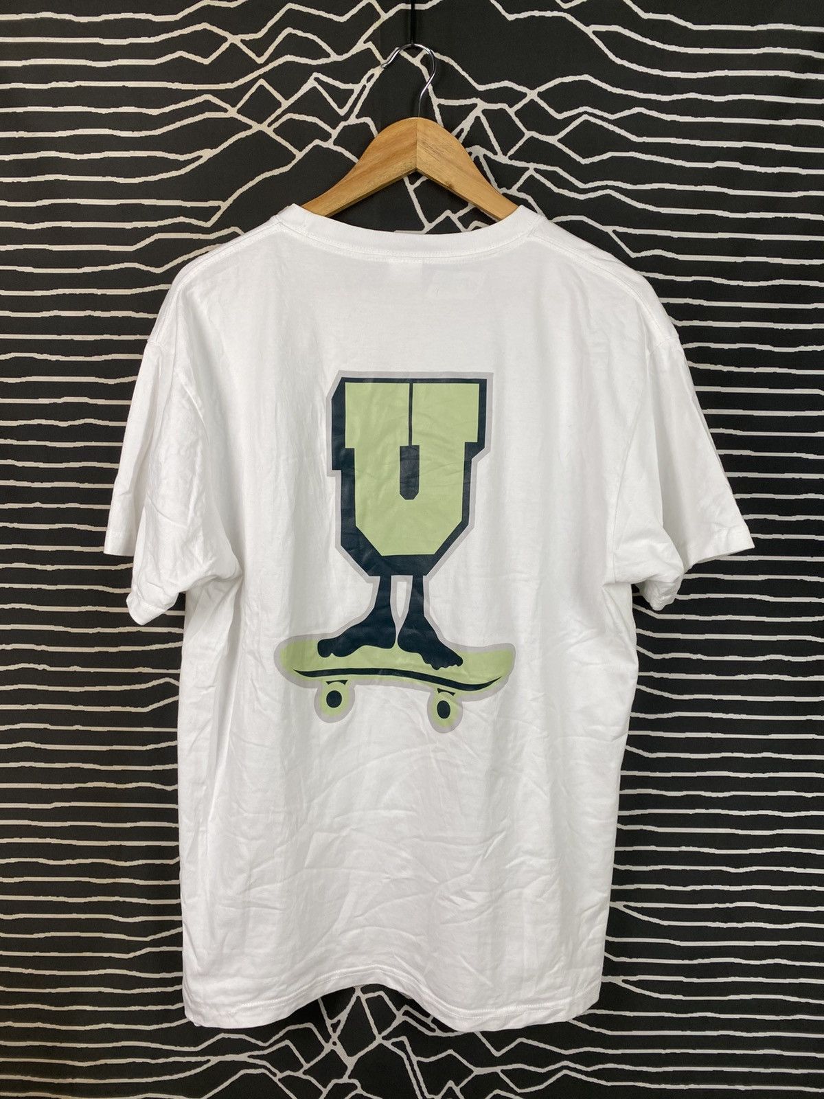 Undefeated Undefeated Graphic White Tee - Skateboard "U" Design Size US L / EU 52-54 / 3 - 2 Thumbnail