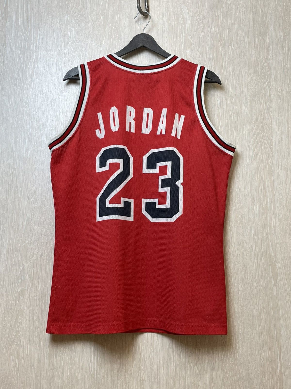 Champion × NBA × Vintage Vintage Champion Chicago Bulls Michael Jordan 23 Jersey Size US S / EU 44-46 / 1 - 4 Thumbnail