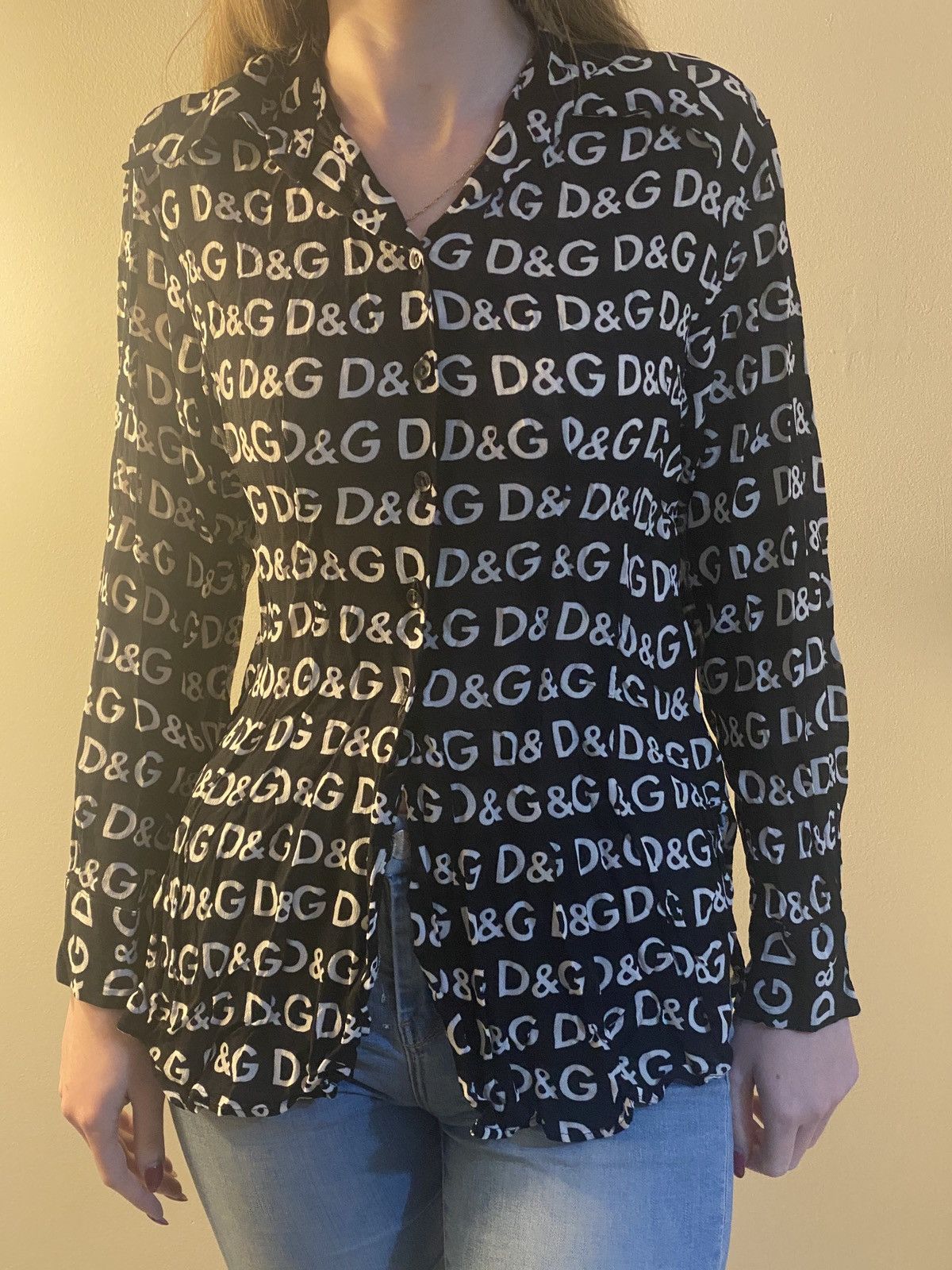 Dolce & Gabbana Dolce & gabbana luxury dg monogram ultra rare women shirt Size M / US 6-8 / IT 42-44 - 7 Thumbnail