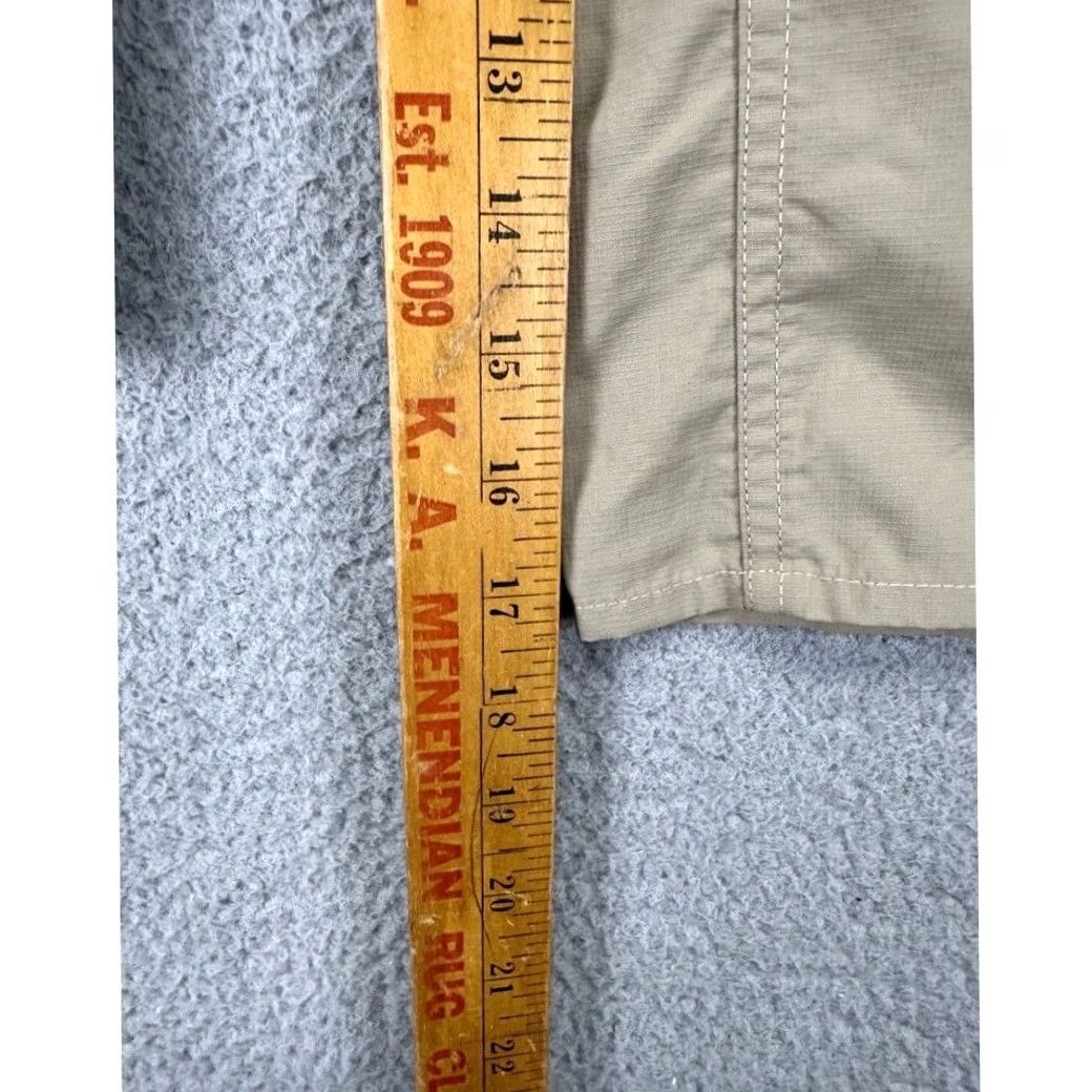 The North Face The North Face Pants Womens 8 Tan Nylon Capri Drawstring Hiking Climbing Ladies Capri Pants Casual Travel Womens 8 Size 30" / US 8 / IT 44 - 8 Thumbnail
