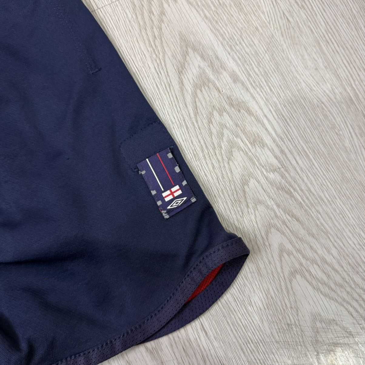 Umbro Vintage England '04 jerseys football double side reversible Size US L / EU 52-54 / 3 - 7 Thumbnail