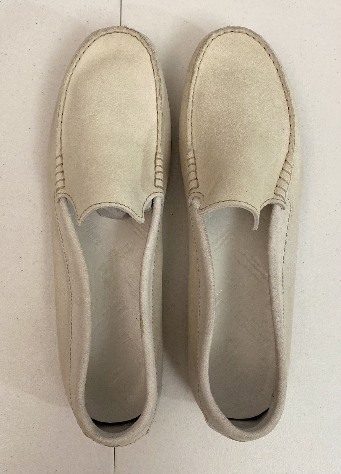 Maison Margiela Maison Margiela 22 🇮🇹 Off White Rubbed Suede Slip On 13 NEW Size US 13 / EU 46 - 12 Thumbnail