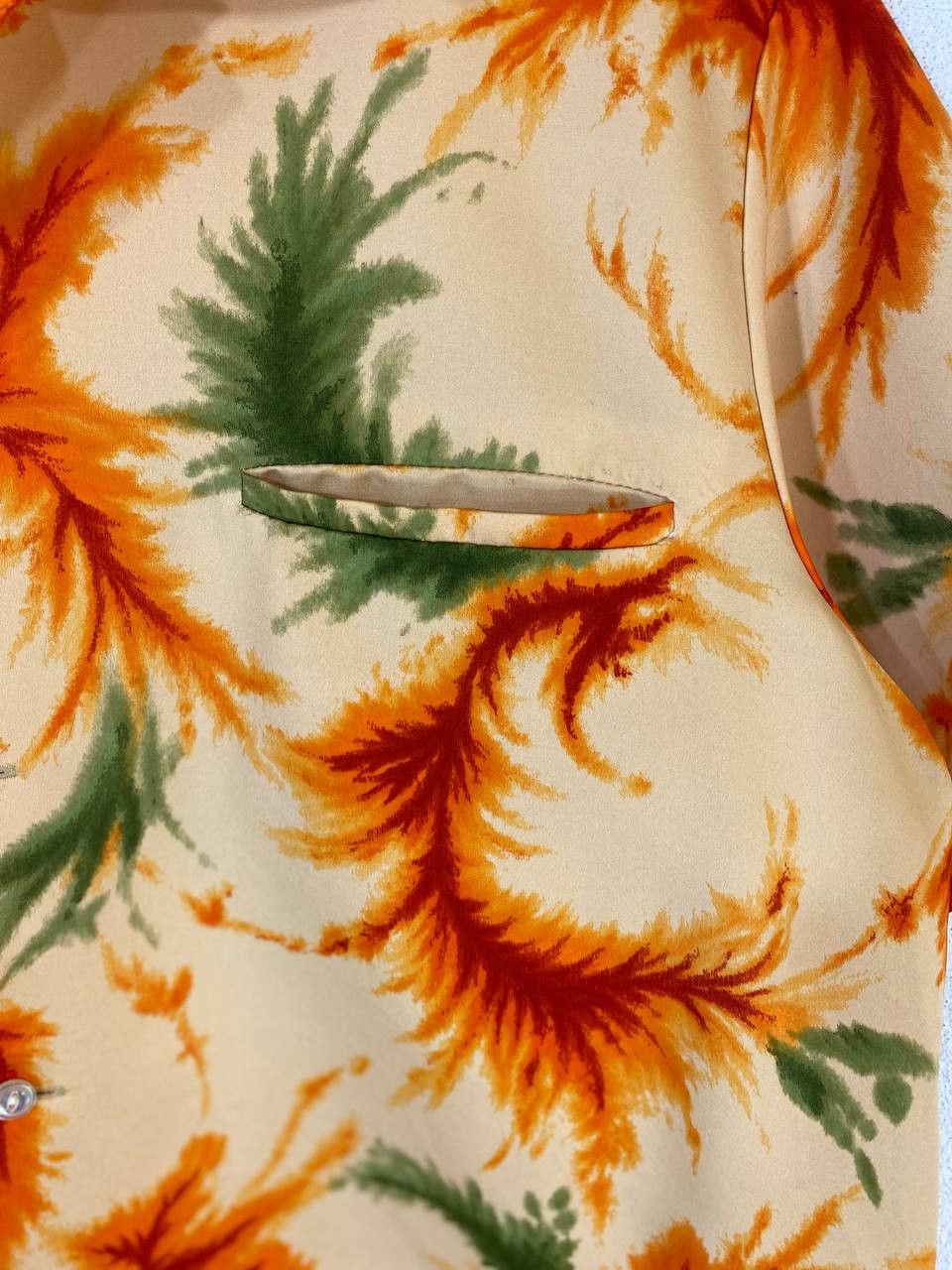 Vintage vintage 60s/70s polyester hawaiian shirt nice design Size US L / EU 52-54 / 3 - 3 Thumbnail
